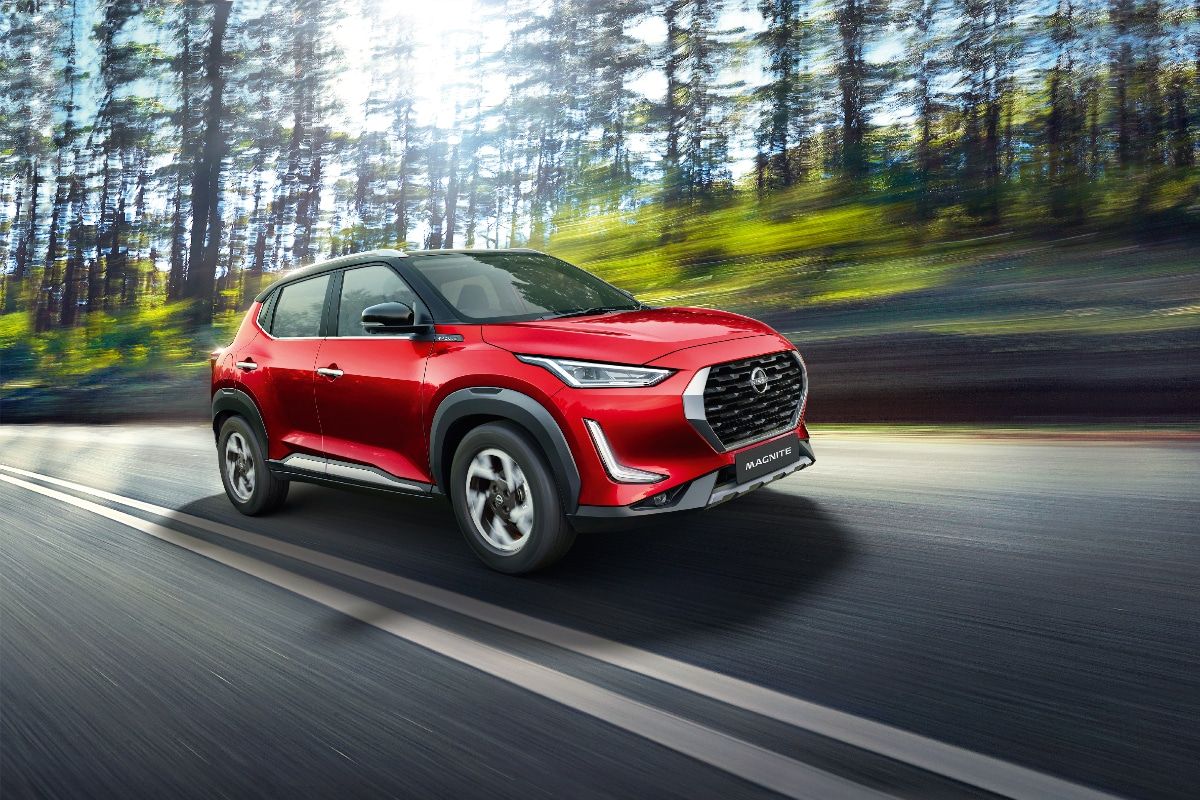 1200x800 Nissan Magnite Compact SUV Detailed Image Gallery: Exterior, Interior and Features in Picture
