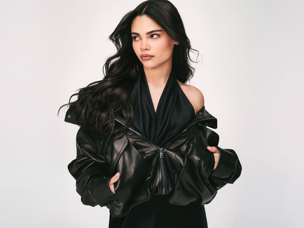 1024x768 Ariana Greenblatt Loreal Paris 2025 Wallpaper, 1024x768 Resolution HD 4k Wallpaper, Image, Background, Photos and Picture