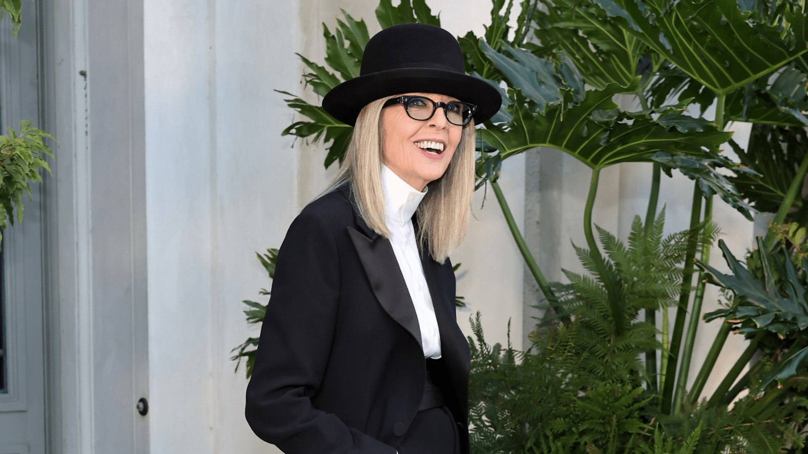1600x900 Diane Keaton's Dramatic Entryway is the Definition of Luxury. Homes and Gardens