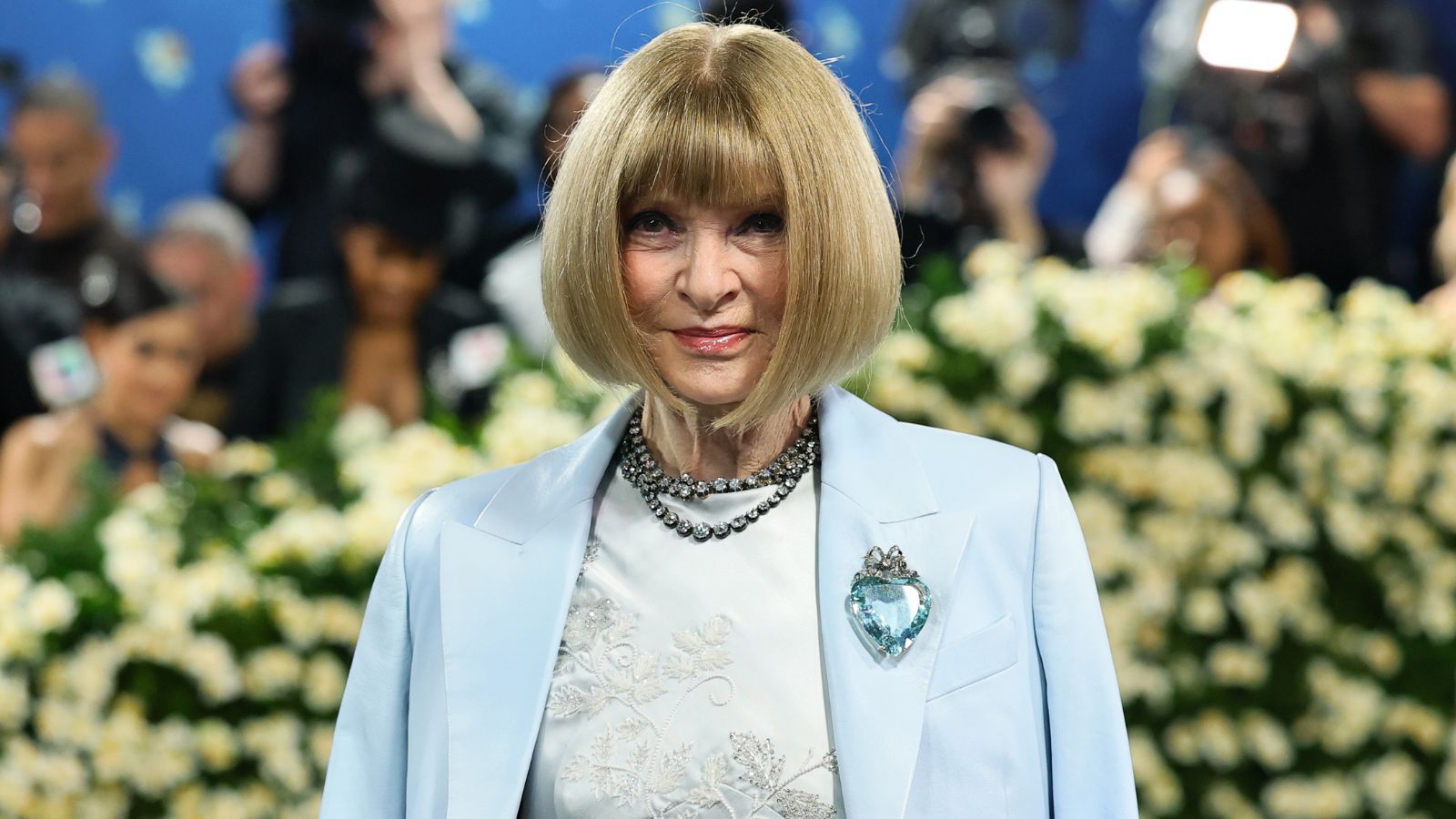 1600x900 Anna Wintour's living room proves yellow is a neutral. Homes and Gardens
