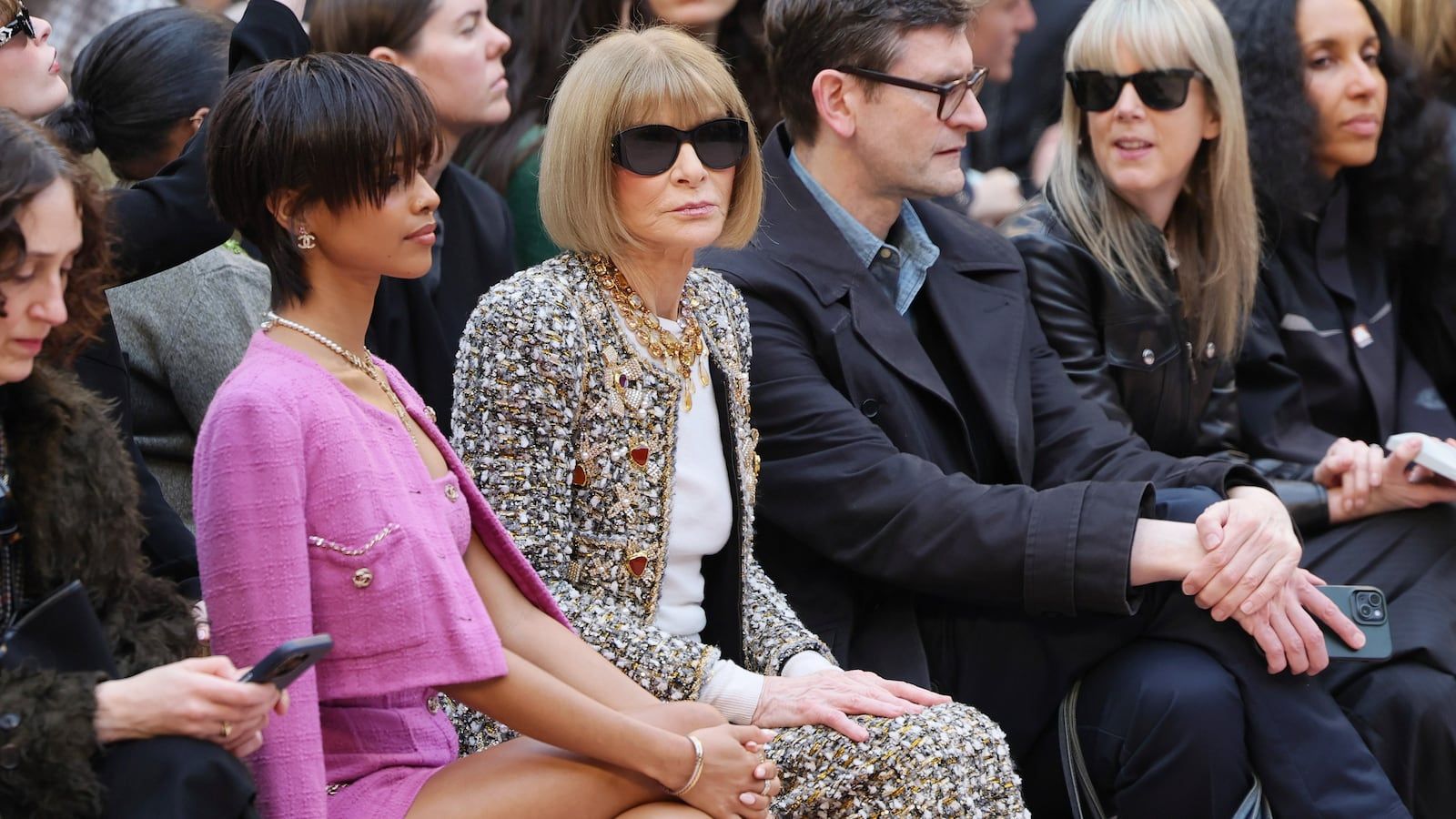 1600x900 Famed Editor Spills Tea on Anna Wintour's Mean Girl Behavior