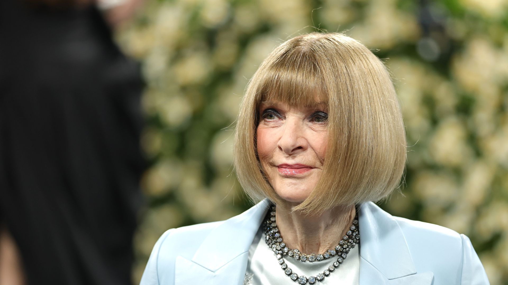 1920x1080 Anna Wintour's dress ahead of the Met Gala was perfect for summer. Woman & Home