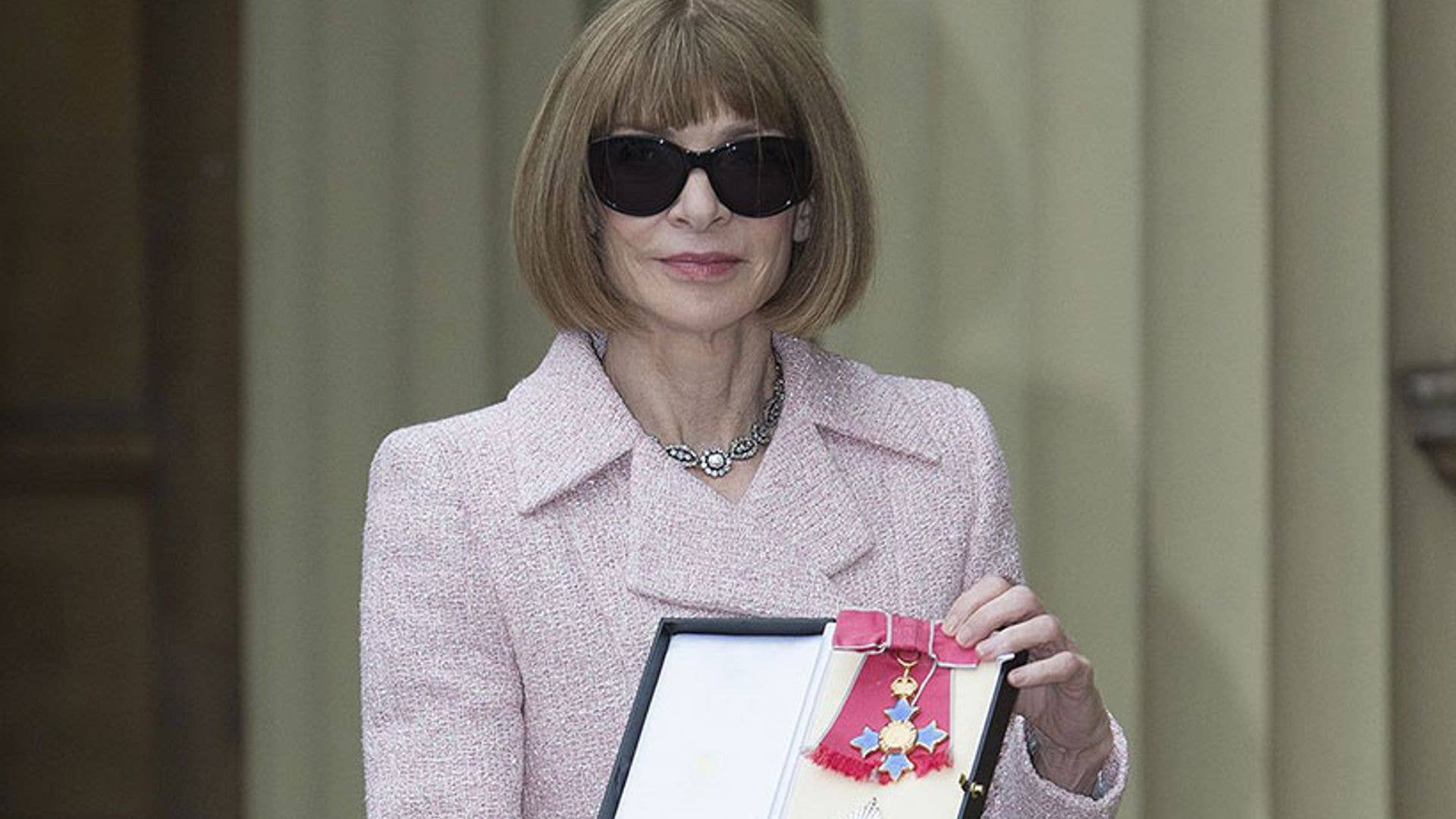 1920x1080 Vogue editor Anna Wintour is made a dame at Buckingham Palace. HELLO!