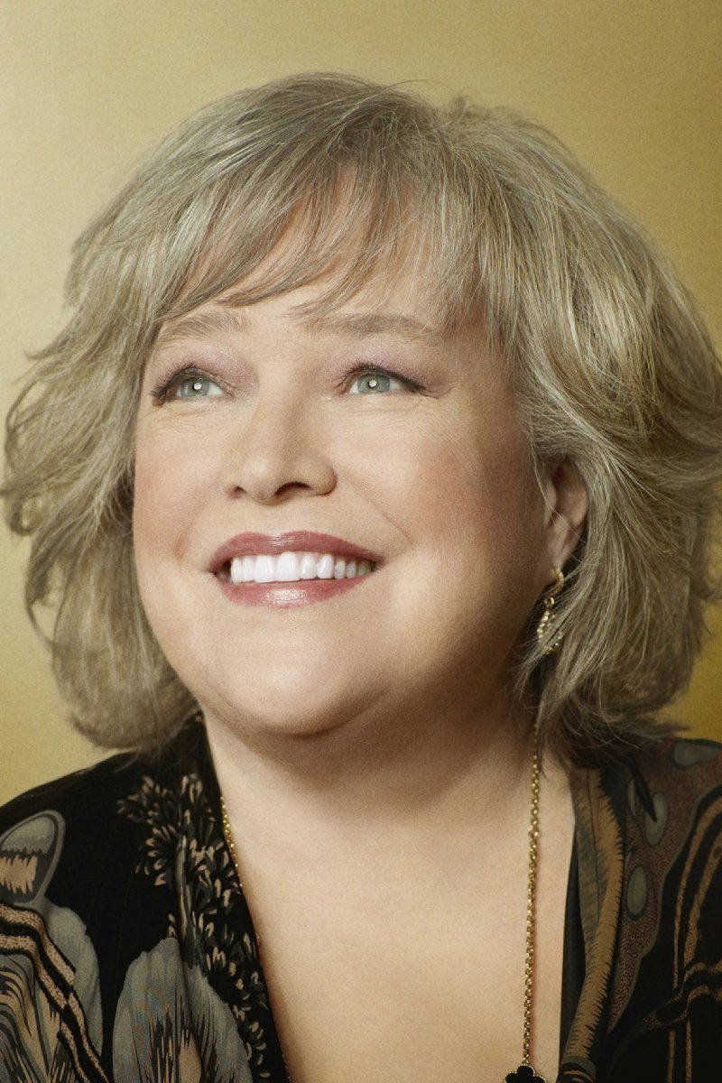 800x1200 Kathy Bates HD Wallpaper (100++)