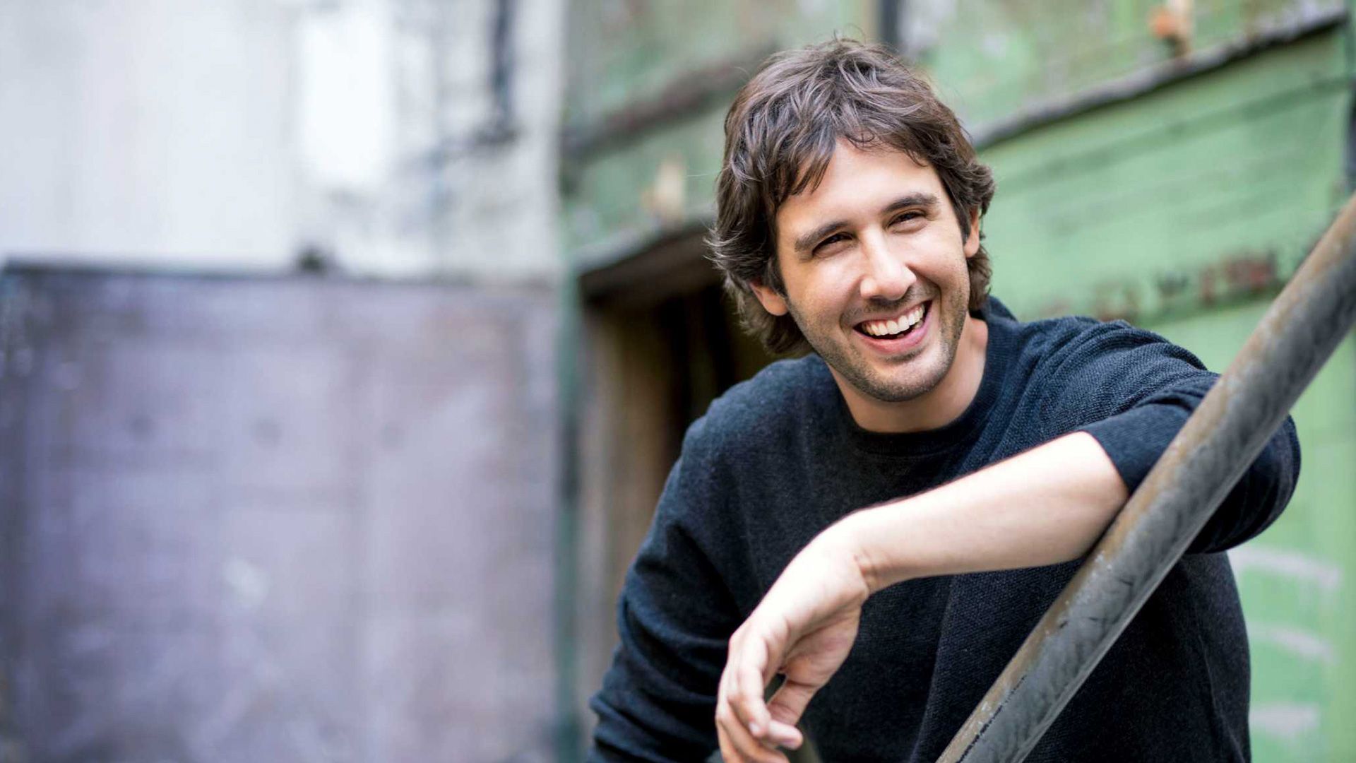 1920x1080 Josh Groban: The goal is to give people goose bumps