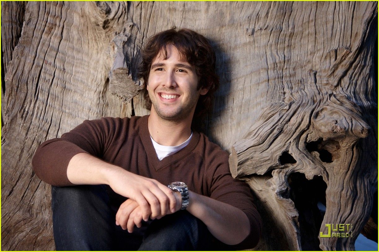 1222x814 Josh Groban: 'Illuminations' Drops on Monday!: Photo 2494428. Josh Groban Photo. Just Jared: Entertainment News