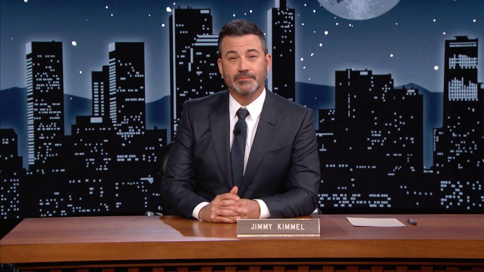 1600x900 Jimmy Kimmel mocks Donald Trump after president decries return