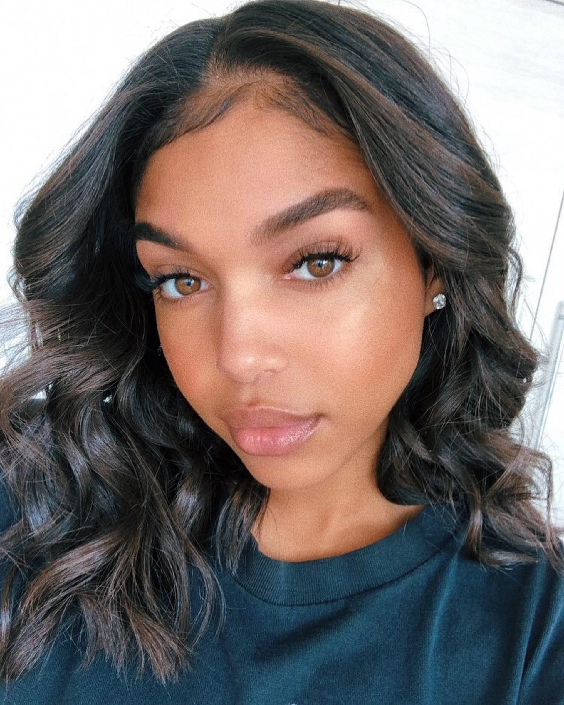 1920x2399 Lori Harvey Wallpaper