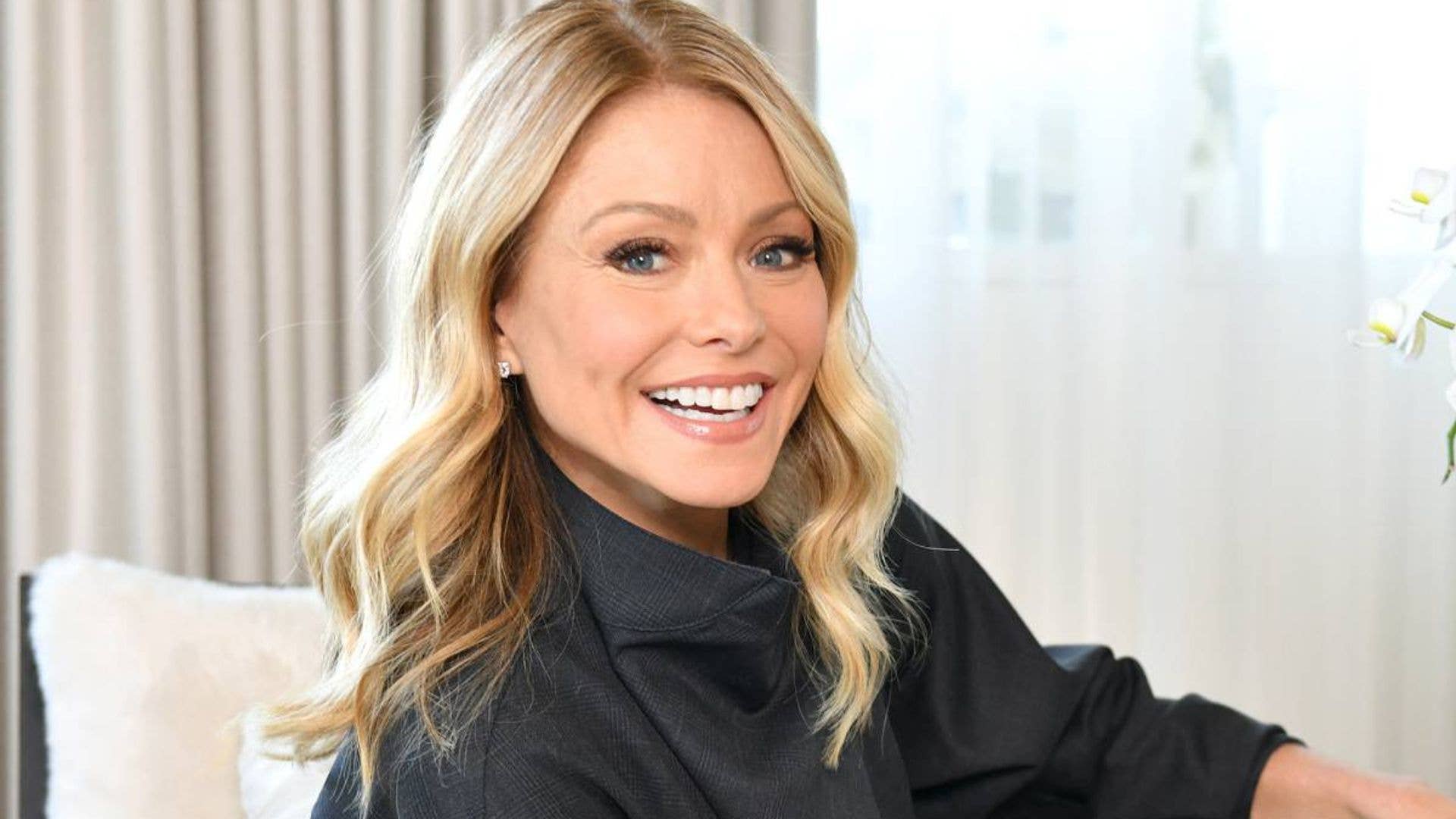 1920x1080 Kelly Ripa shares glimpse inside incredible rooftop terrace at family home in Manhattan. HELLO!