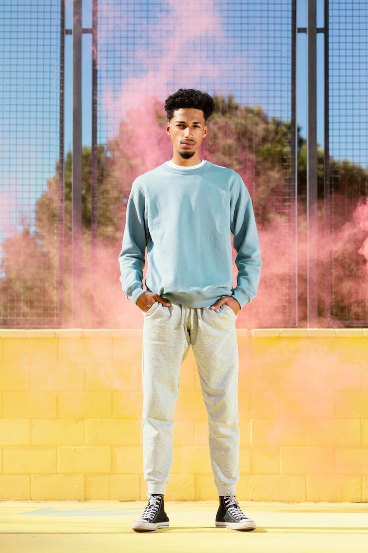 740x1110 Man tracksuit Image