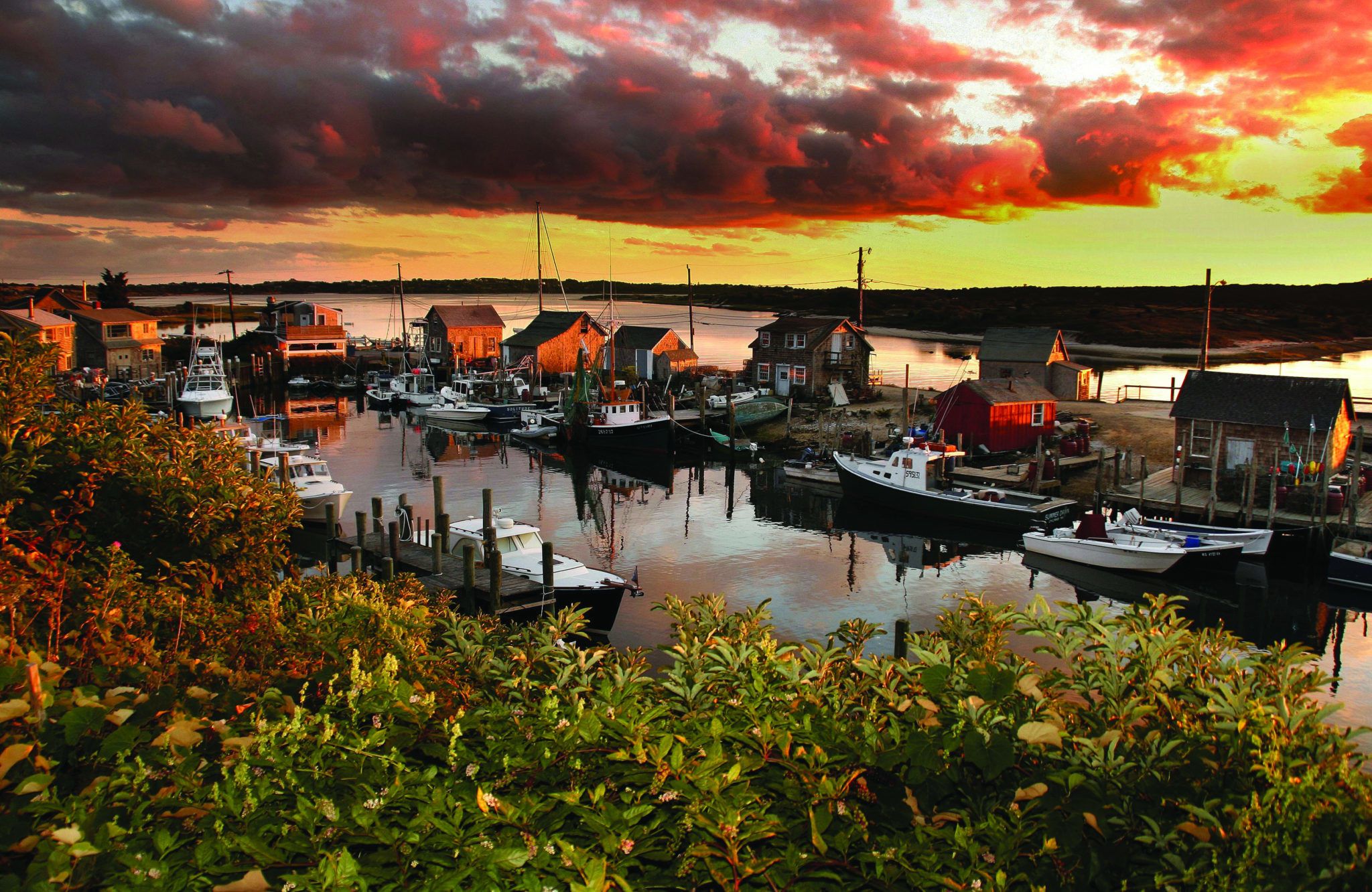 2048x1332 Dazzling Delights and New England Grace in Martha's Vineyard