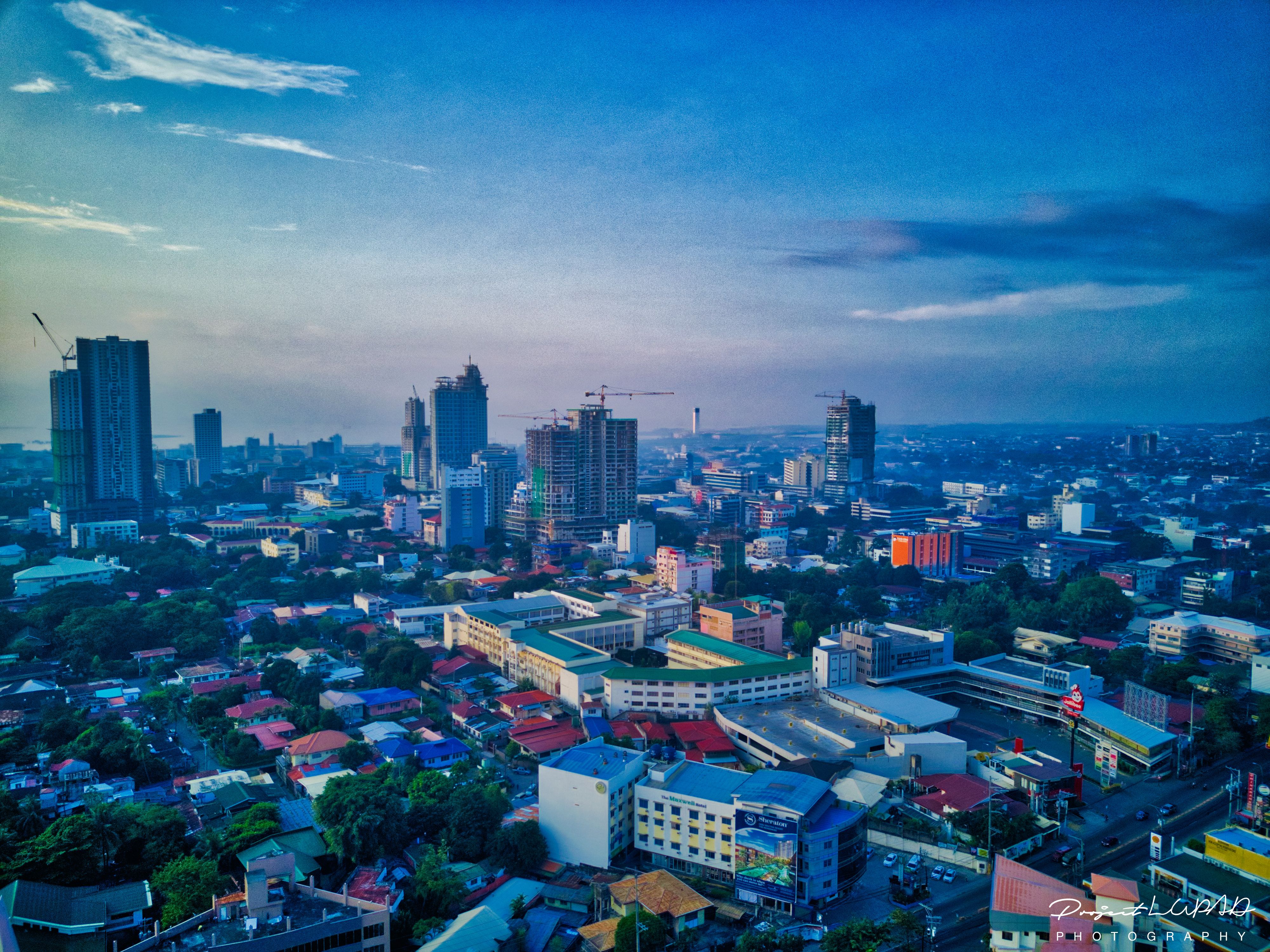 4000x3000 Spectacular Golden Hour Aerial View of Cebu City