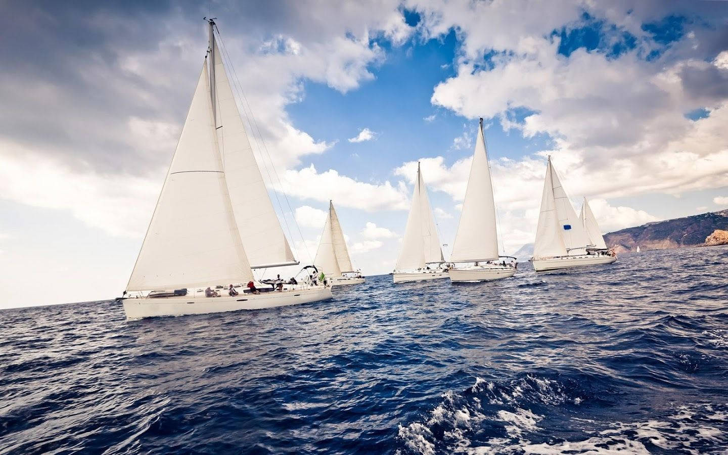 1440x900 Sailing Wallpaper