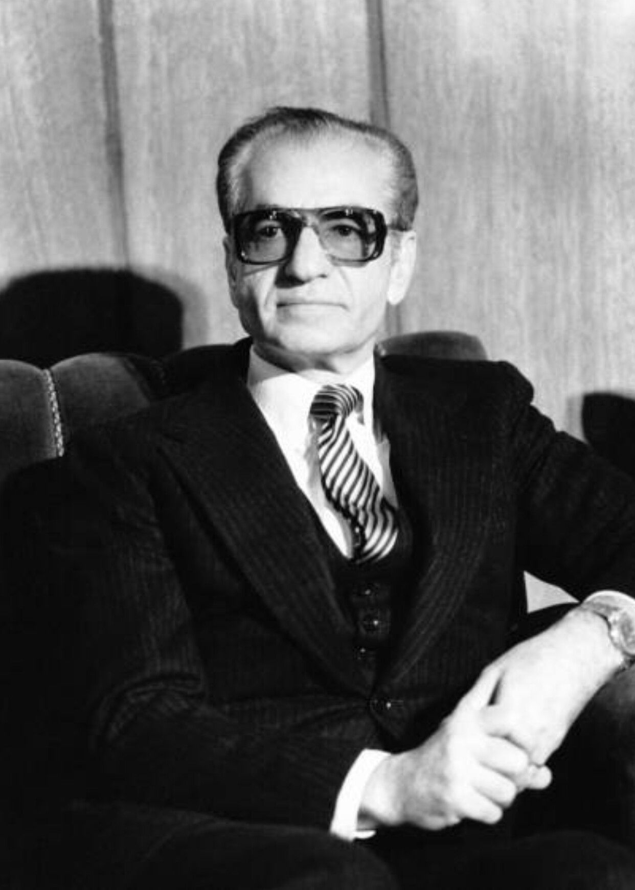 1242x1741 Mohammad Reza Pahlavi Wallpaper