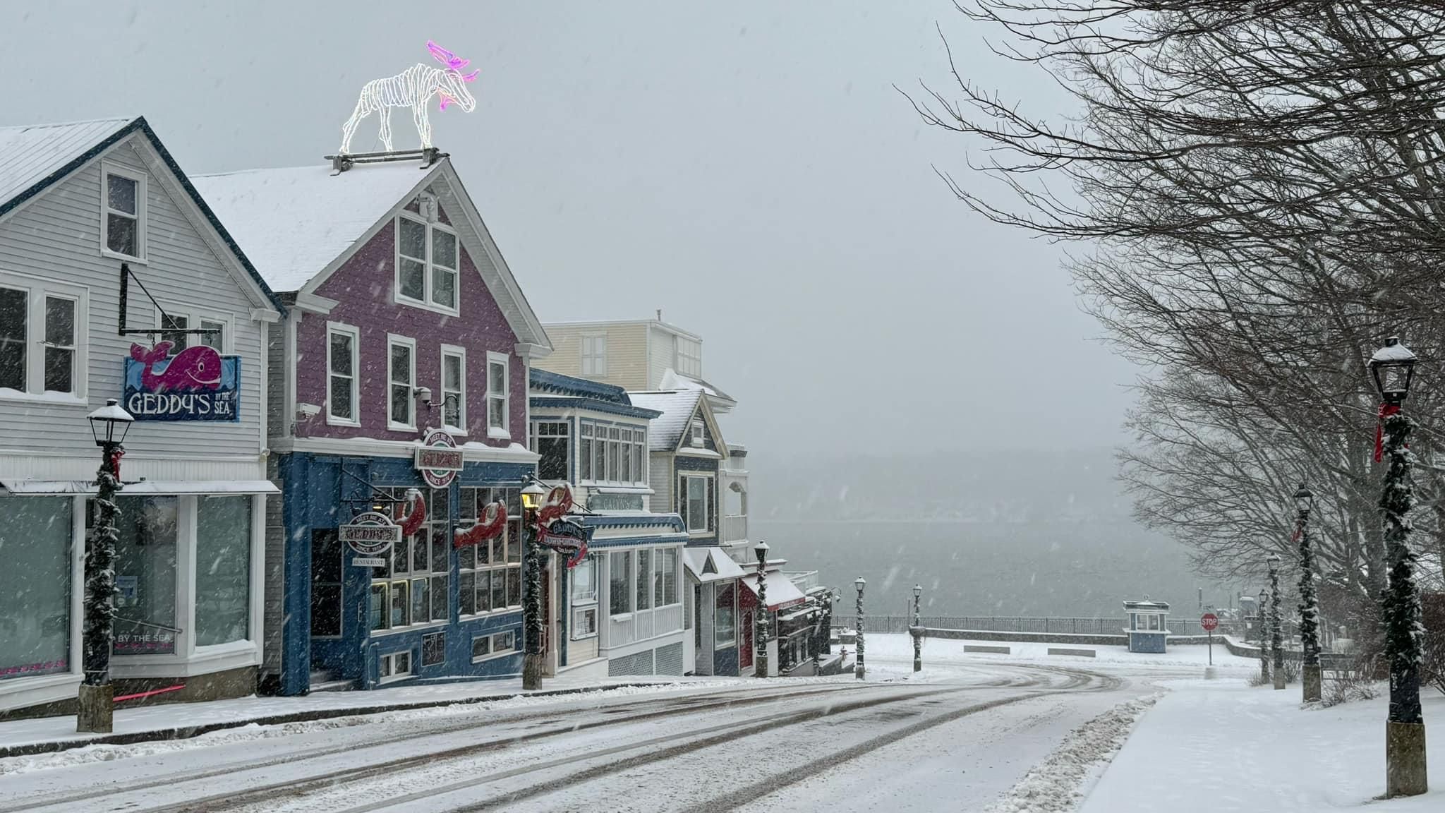 2048x1152 Winter in Bar Harbor