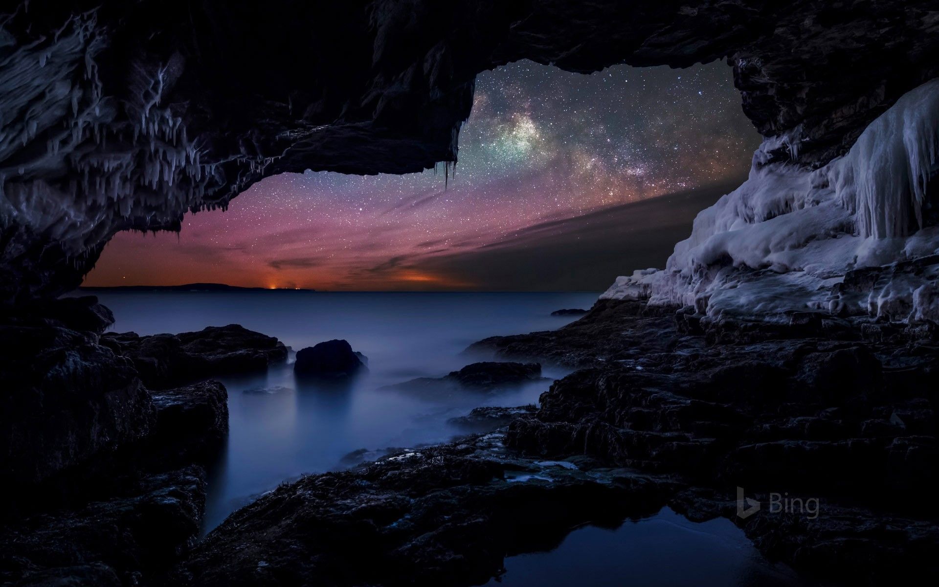 1920x1200 Milky Way seen from the coast near Bar Harbor, Maine Wallpaper