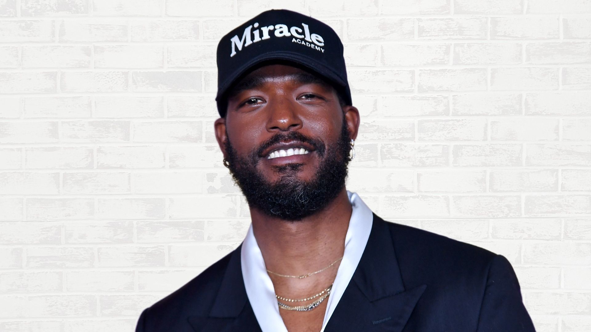 1920x1080 Luke James & Mario Carbone