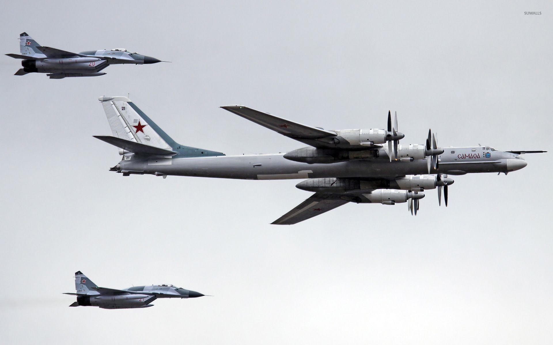 1920x1200 Tupolev Tu 95 And Mikoyan MiG 29 Wallpaper Wallpaper