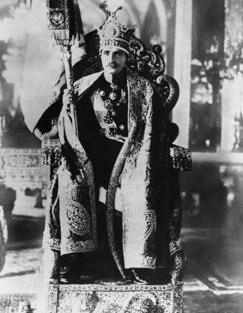 796x1024 Photo Album Shah Pahlavi - رضا شاه بزرگ