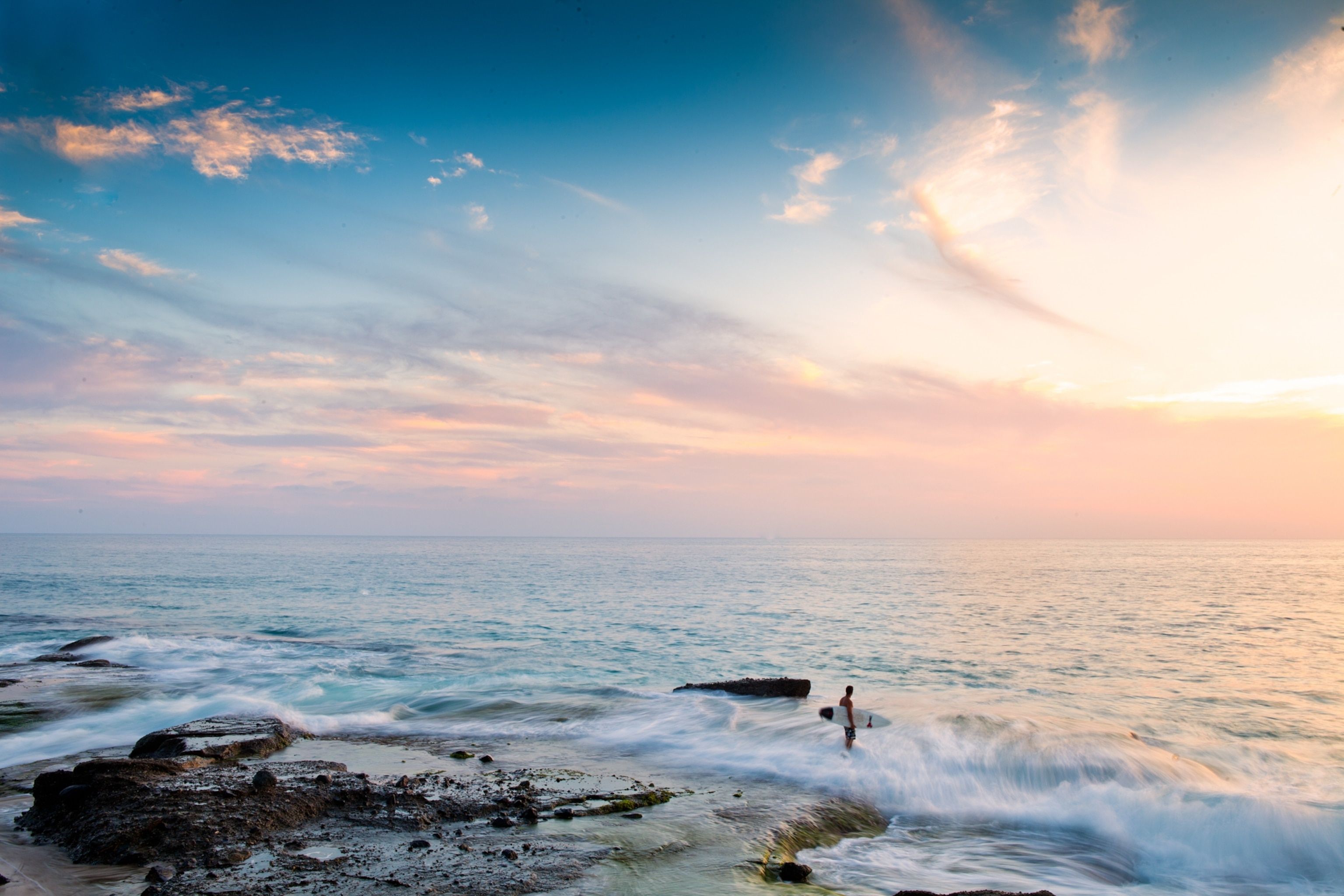 3072x2048 These U.S. beach towns are even better in the fall