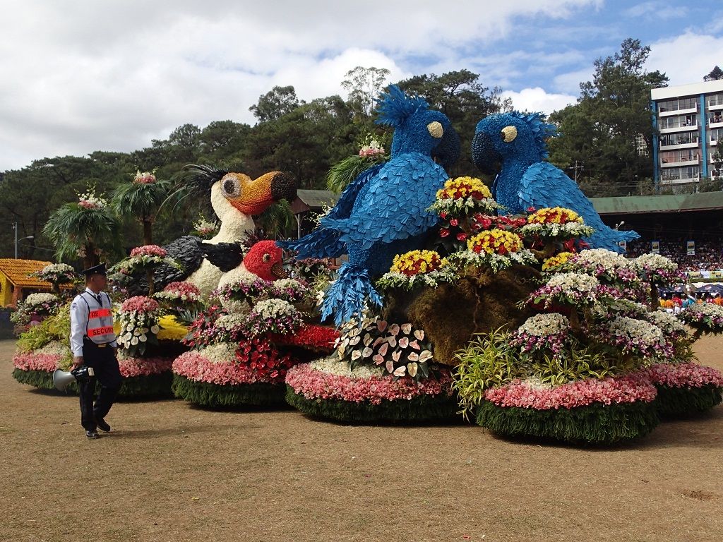 1024x768 Baguio City Flower Festival (PANAGBENGA Festival). not.your.ordinary.girl