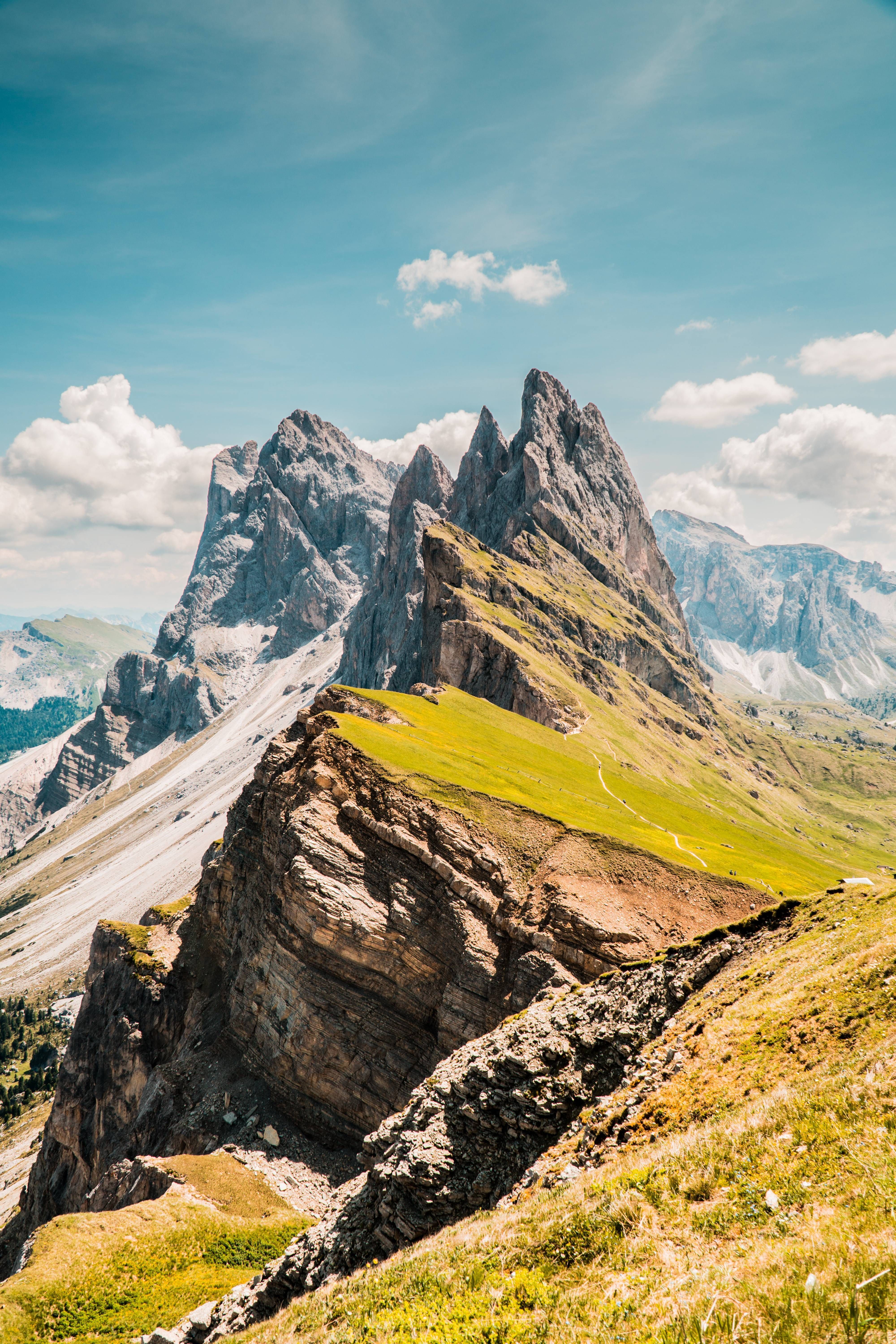 4000x6000 View On Seceda Peak Wallpaper