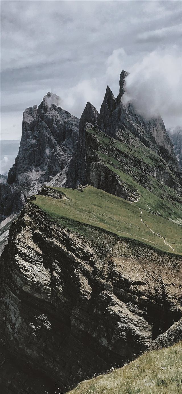 640x1385 Seceda iPhone X Wallpaper Free Download