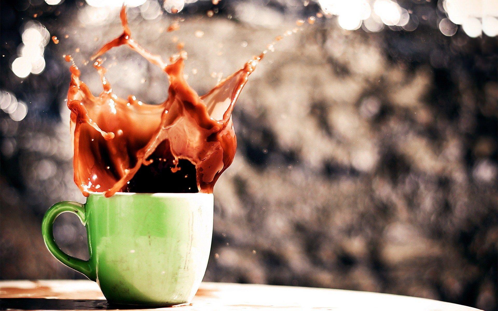 1920x1200 Amazing Coffee Cup Wallpaper