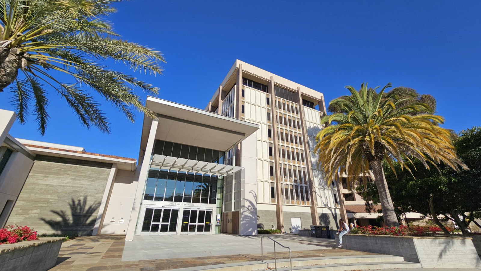 1600x900 UCSB Library, Cheadle Hall, & Phelps Hall. Plant Construction Company, L.P