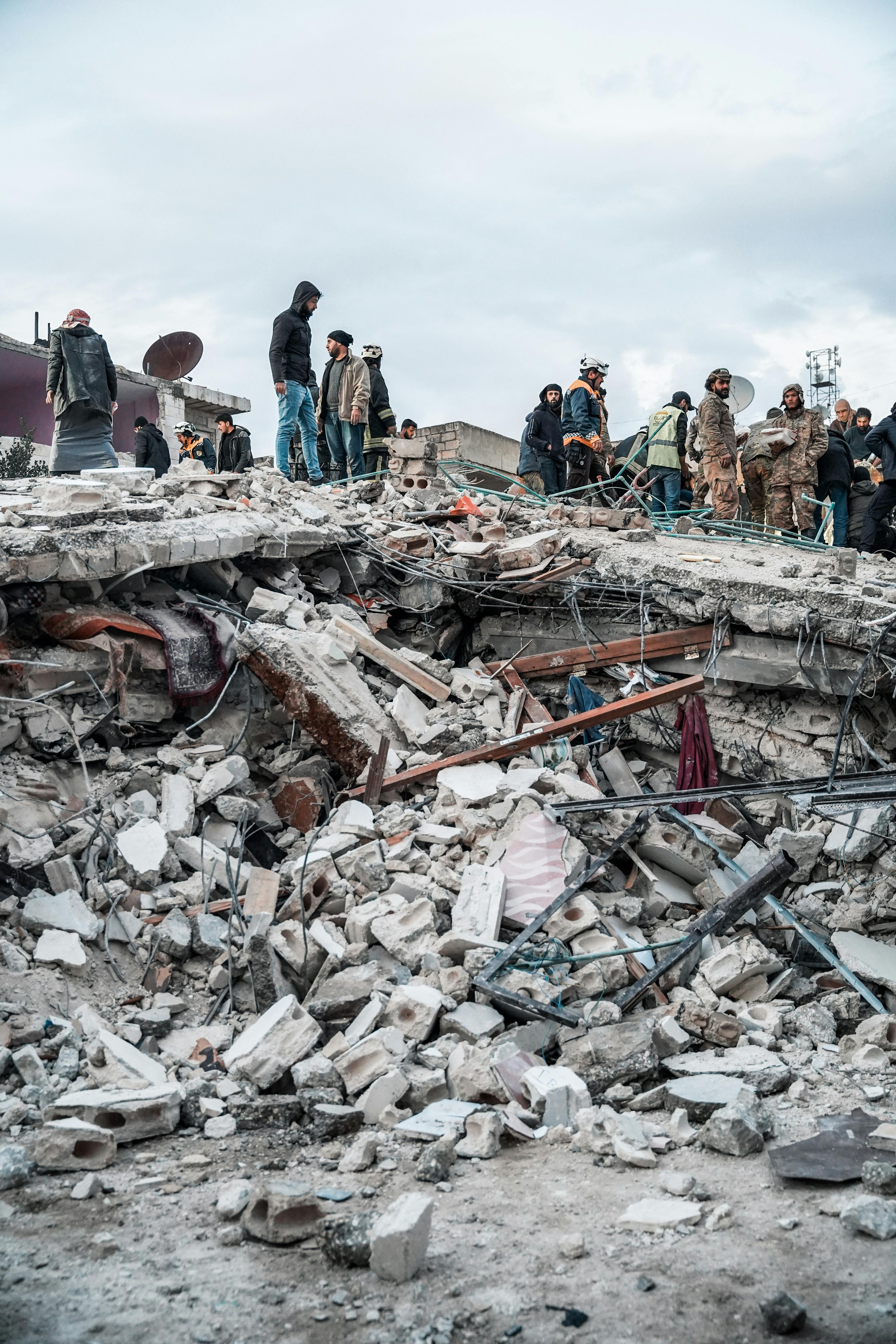4000x6000 City after Earthquake · Free