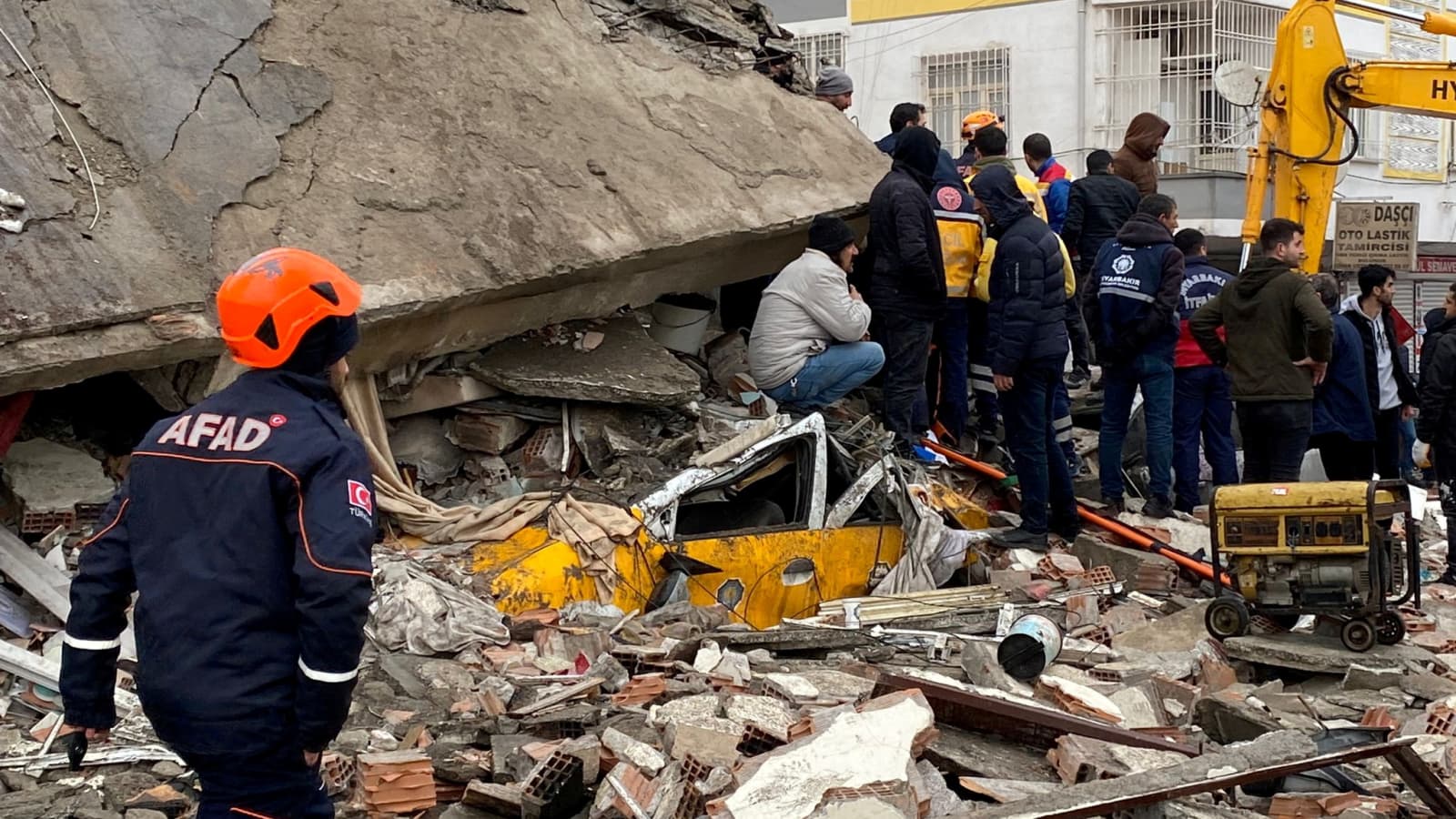 1600x900 Photos show aftermath of massive earthquakes in Turkey and Syria