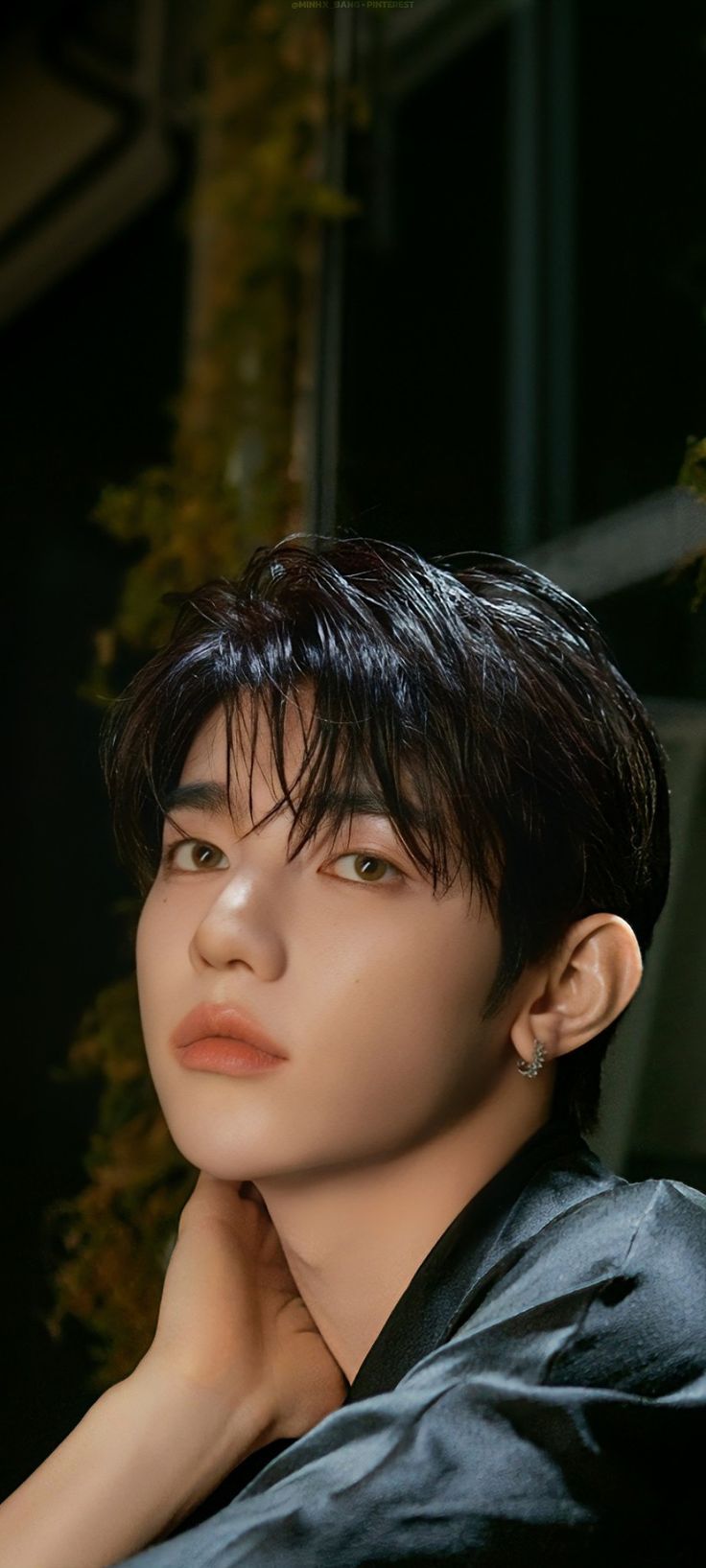 736x1635 WALLPAPER & LOCKSCREEN ZHANG HAO ZEROBASEONE 'CINEMA PARADISE' CONCEPT PHOTO BAD VER