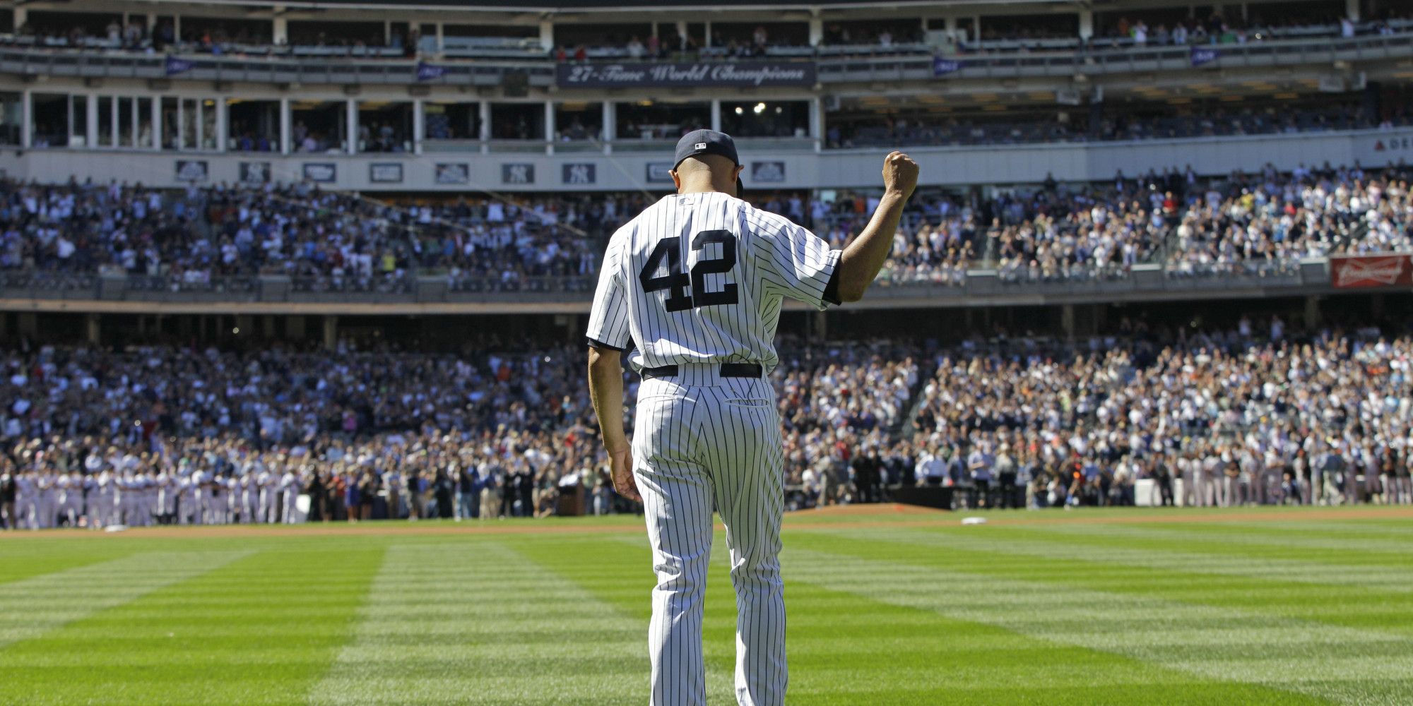 2000x1000 Mariano Rivera:rs. New York Sports Hub
