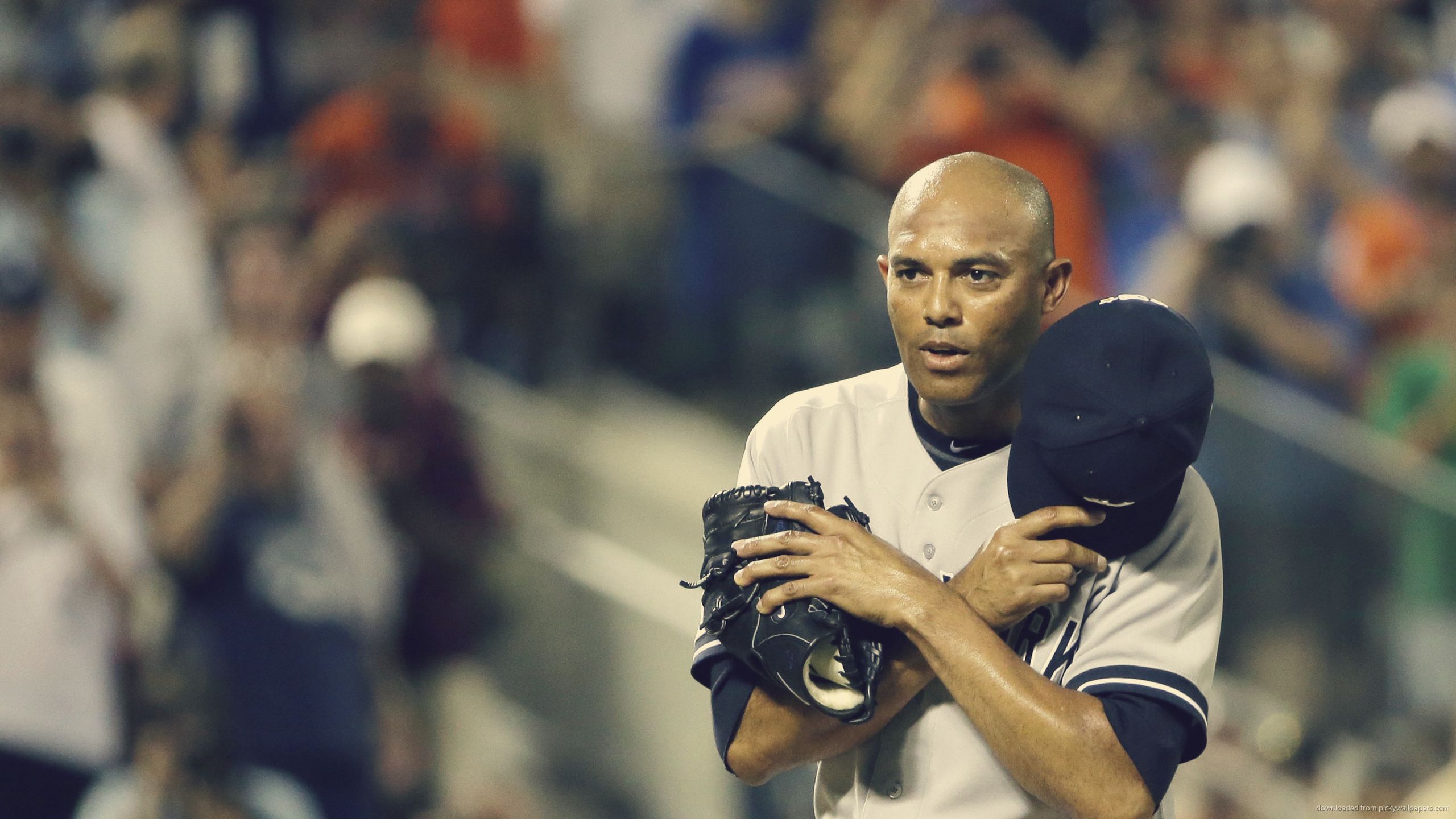 2560x1440 Mariano Rivera Floating Canvas Wall Art Of The Bullpen
