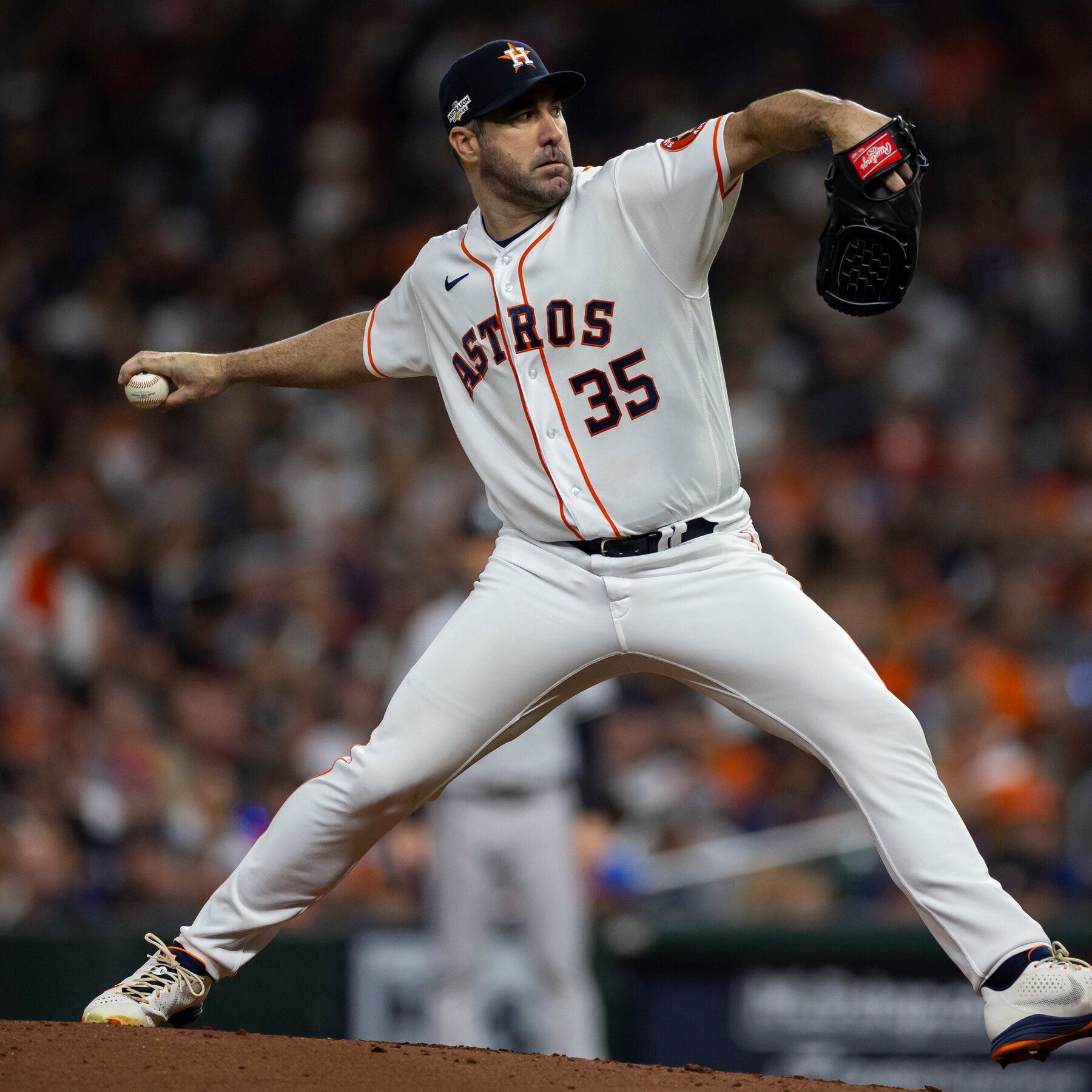 1800x1800 ALCS: Justin Verlander Dominates for Astros in Win Over Yankees