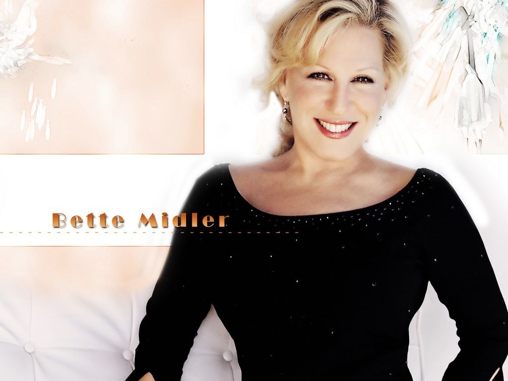 1024x768 Bette Midler Wallpaper