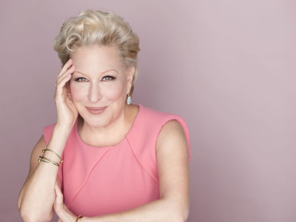 1024x768 Bette Midler