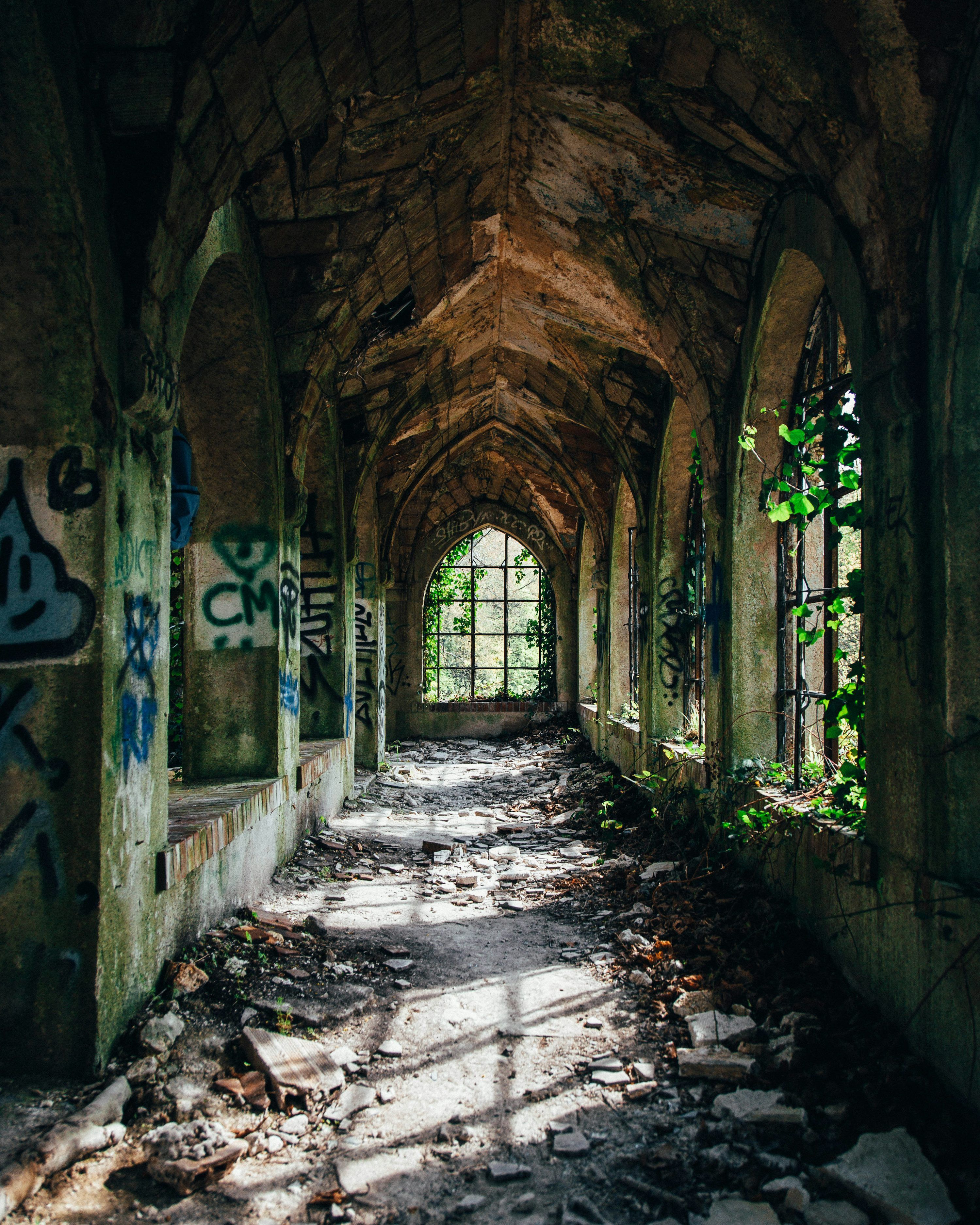 3000x3750 Abandoned Picture [HD]. Download Free Image