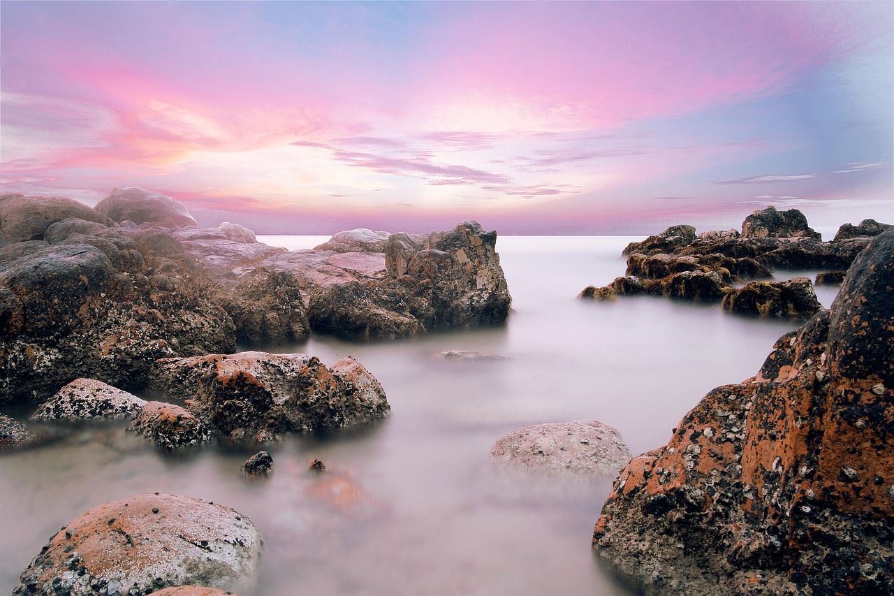 1280x853 Free Rocky Beach & Beach Image