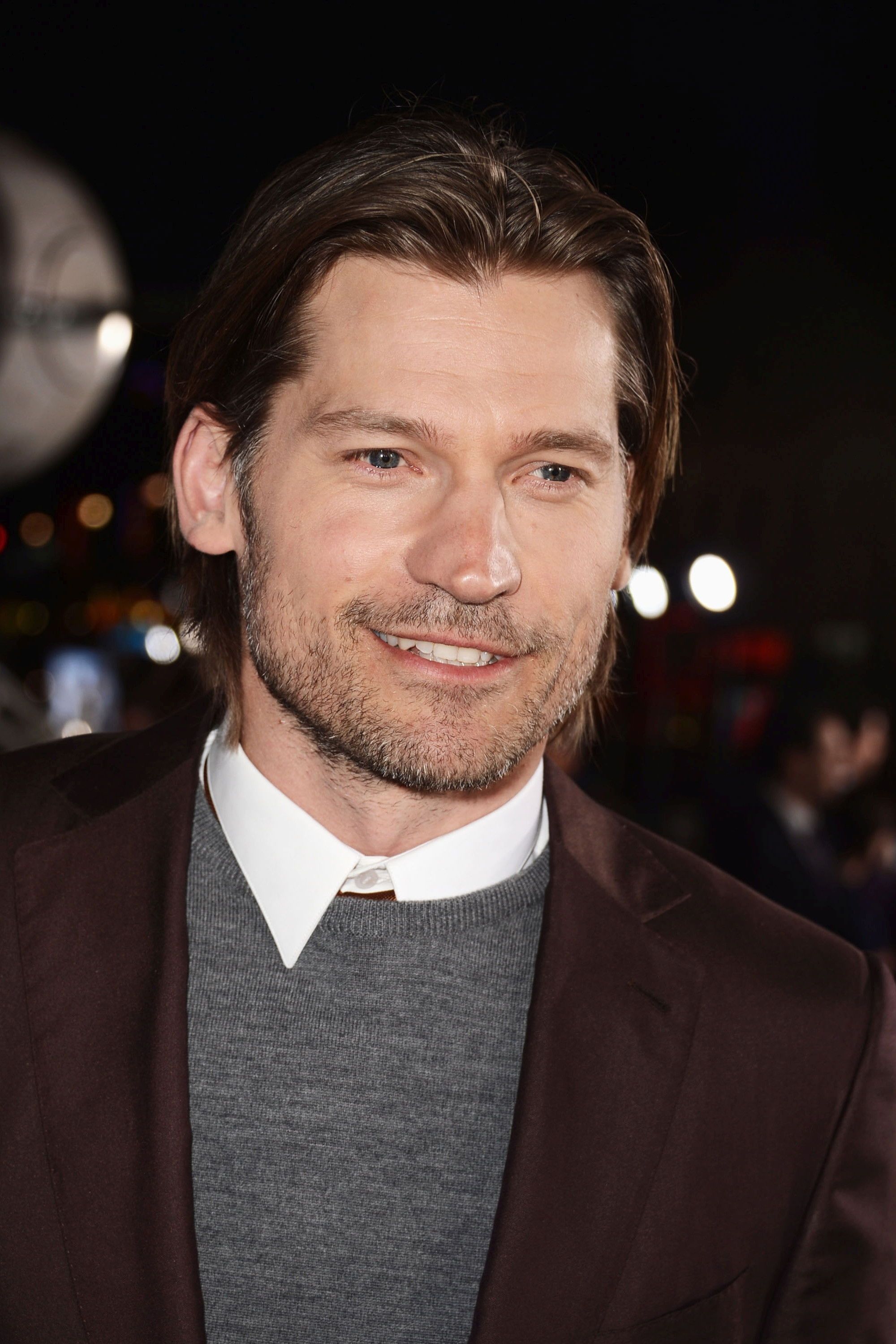2000x3000 Nikolaj Coster Waldau Image