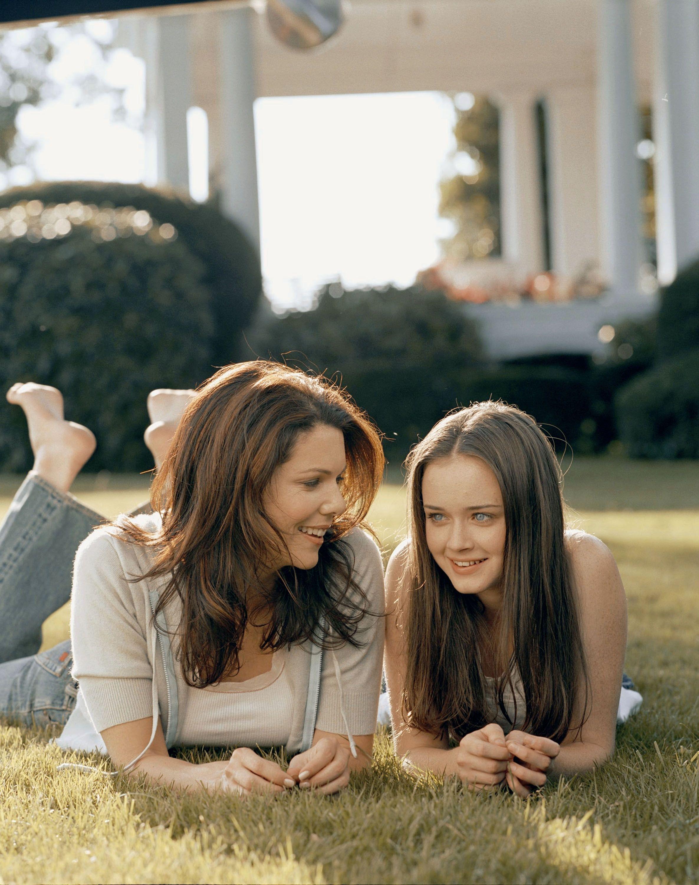 2371x3000 Gilmore Girls Wallpaper