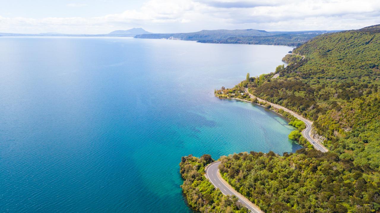 1280x720 New Zealand: North Island, Lake Taupo, what to do, where to stay. escape.com.au