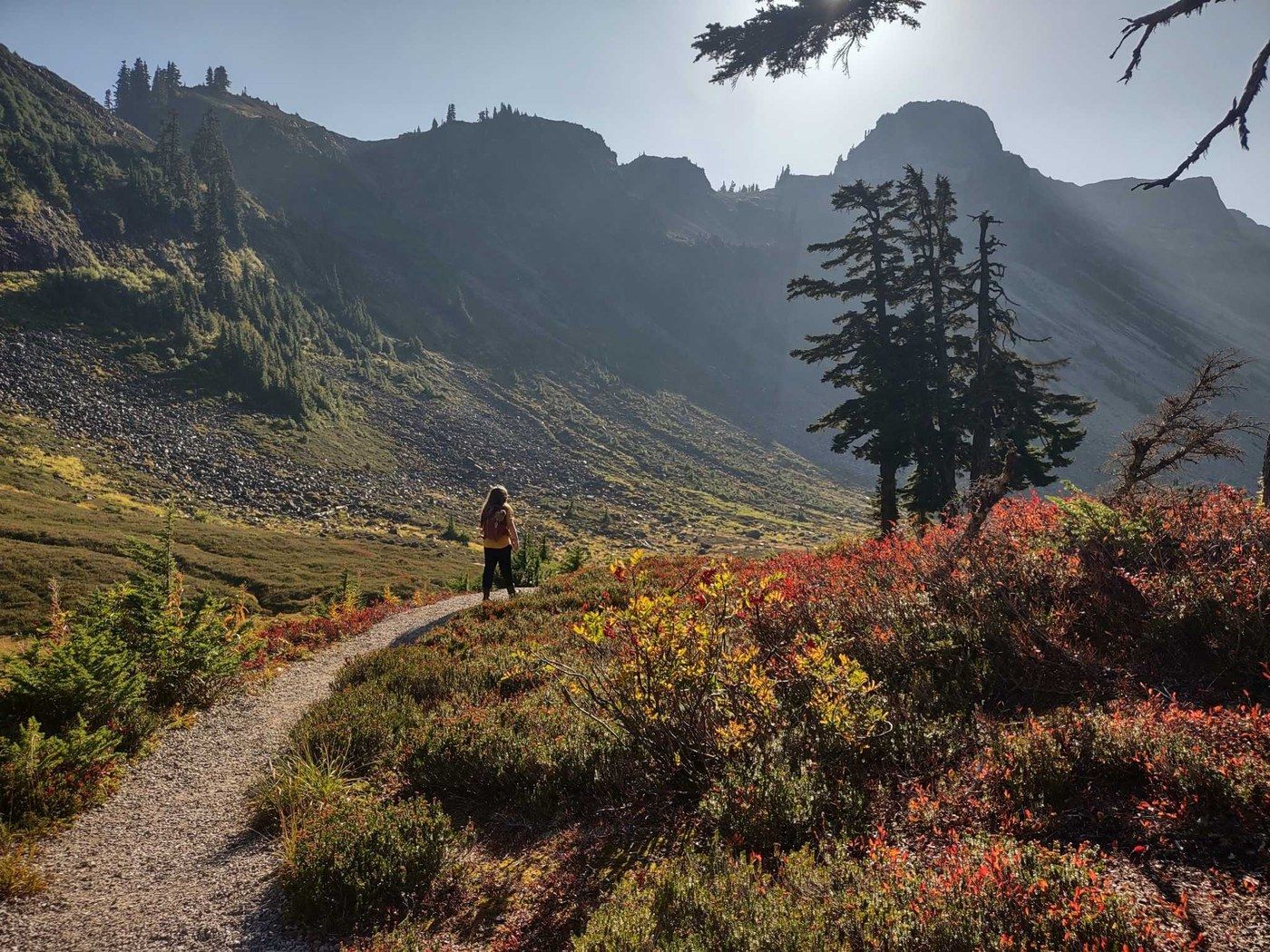 1400x1050 Fire and Ice Trail