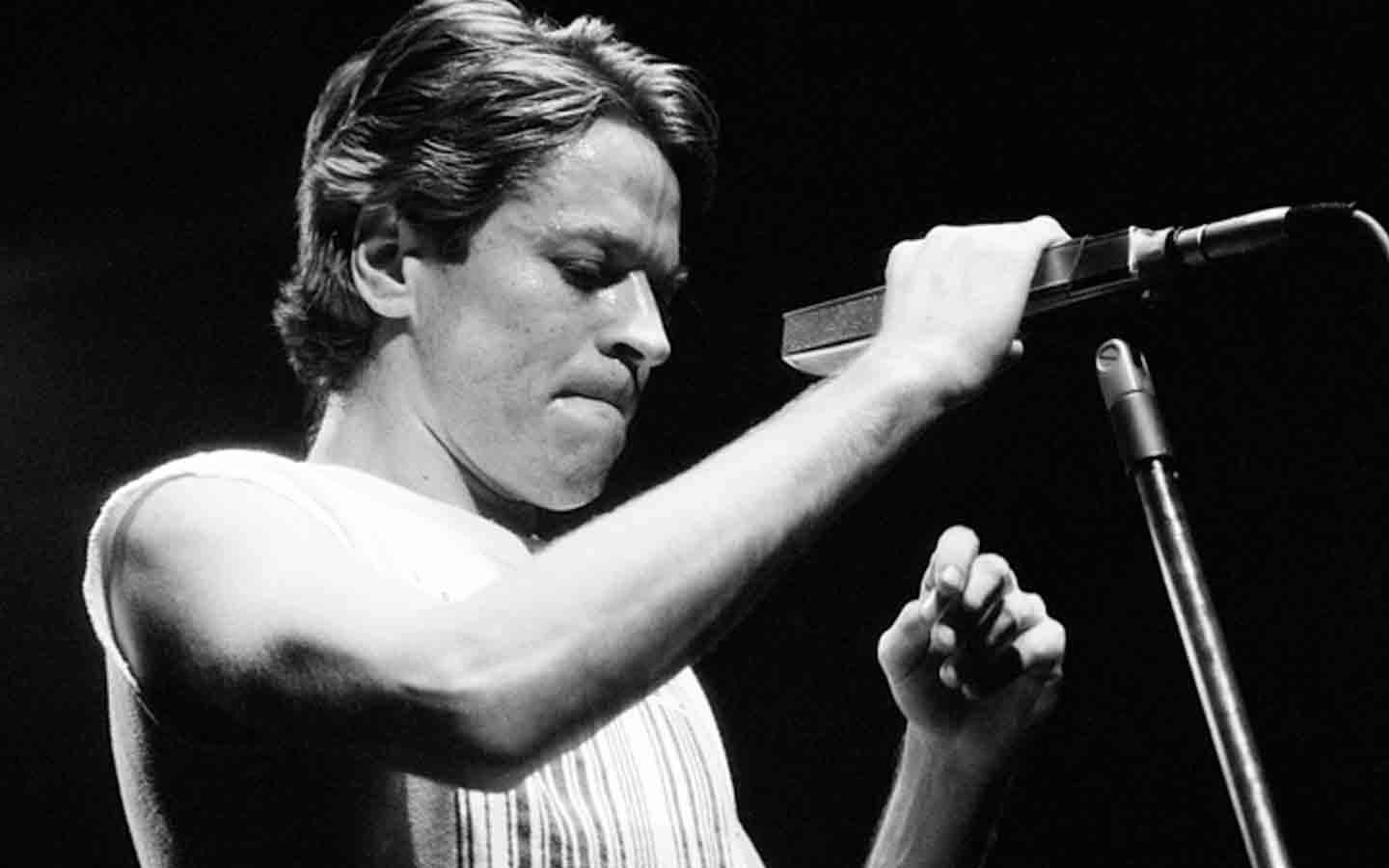 1440x900 Robert Palmer. The Range Planet