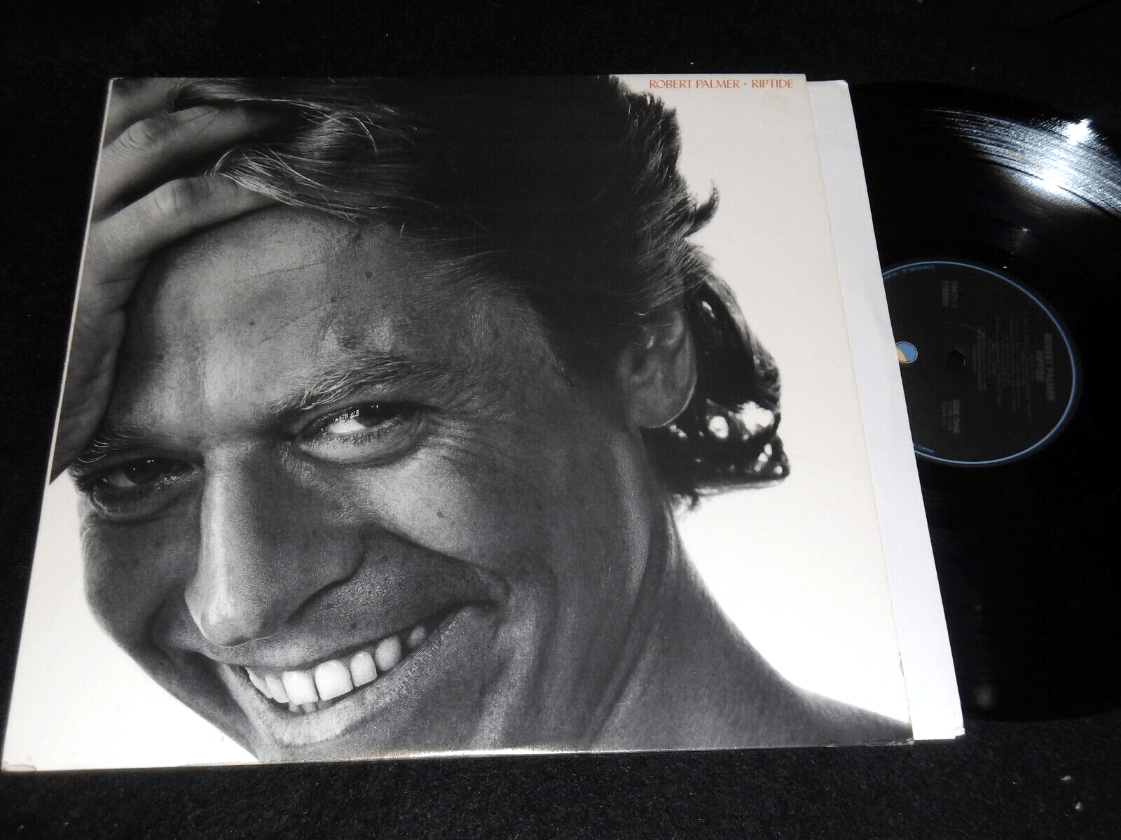 1600x1200 ROBERT PALMER Riptide 1985 ISLAND LP 1985 Pop Breakthrough ADDICTED TO LOVE