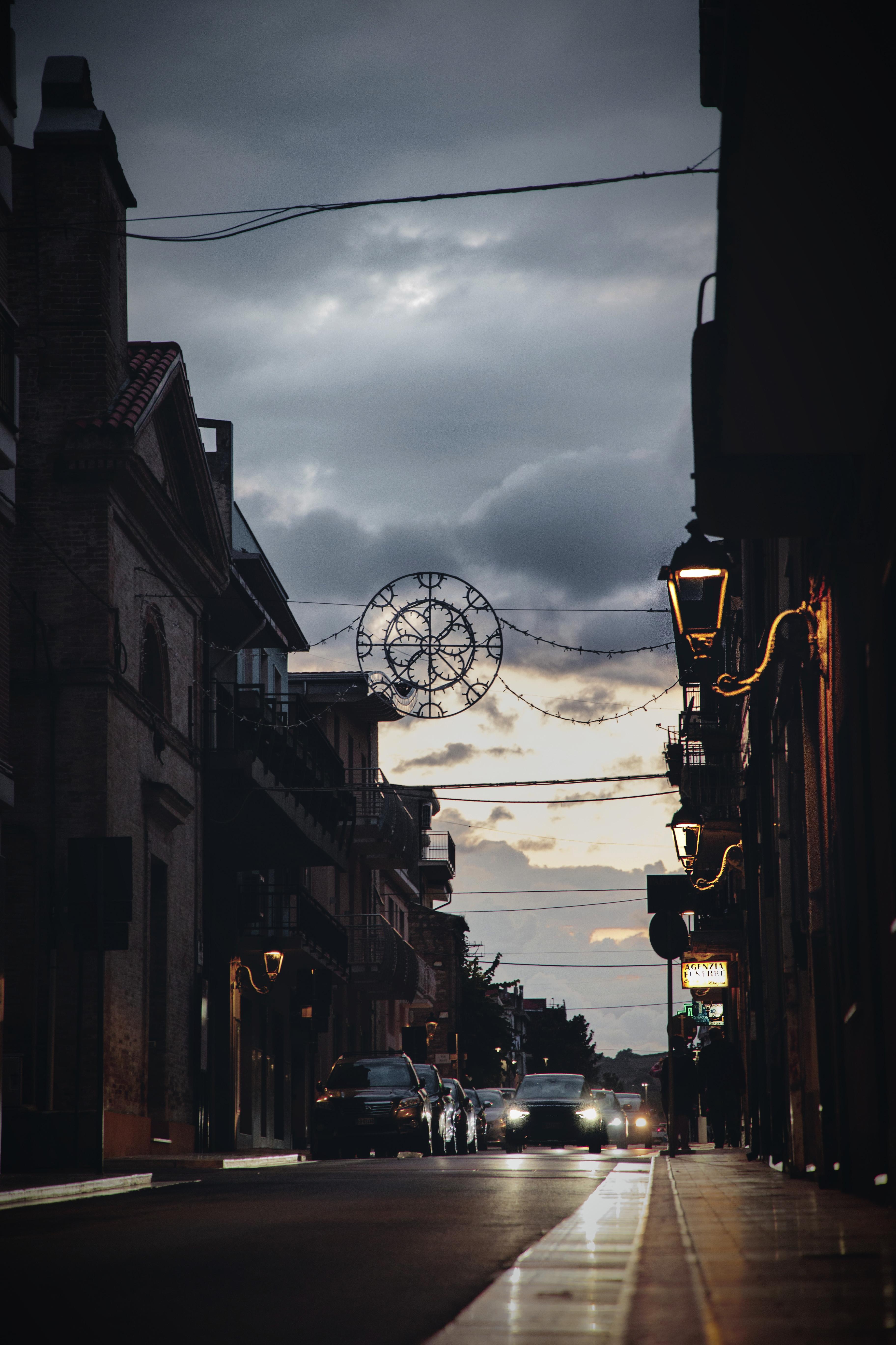 3648x5472 Street photography in small town in Italy. Is that too much?