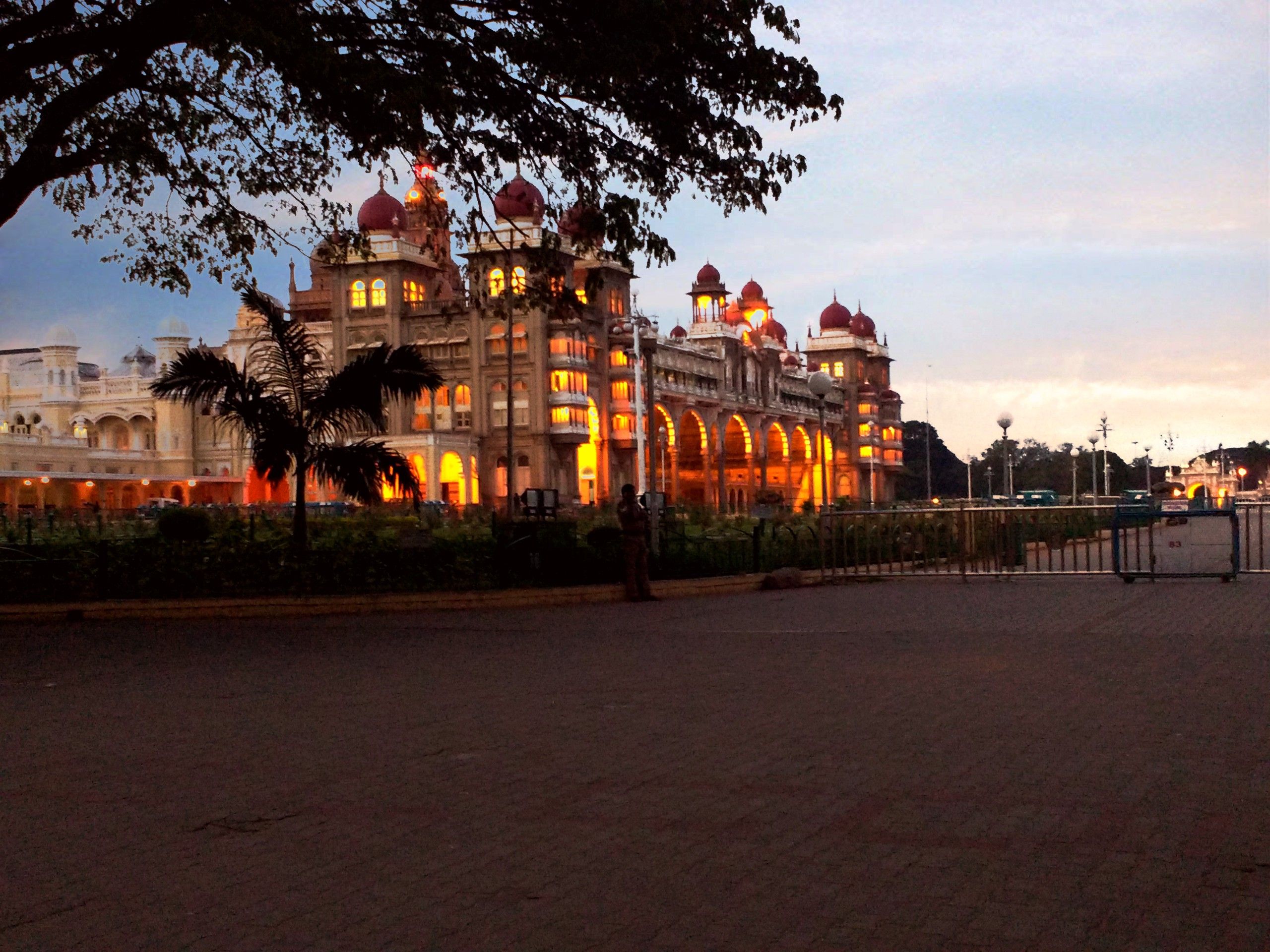 2560x1920 Mysore Palace
