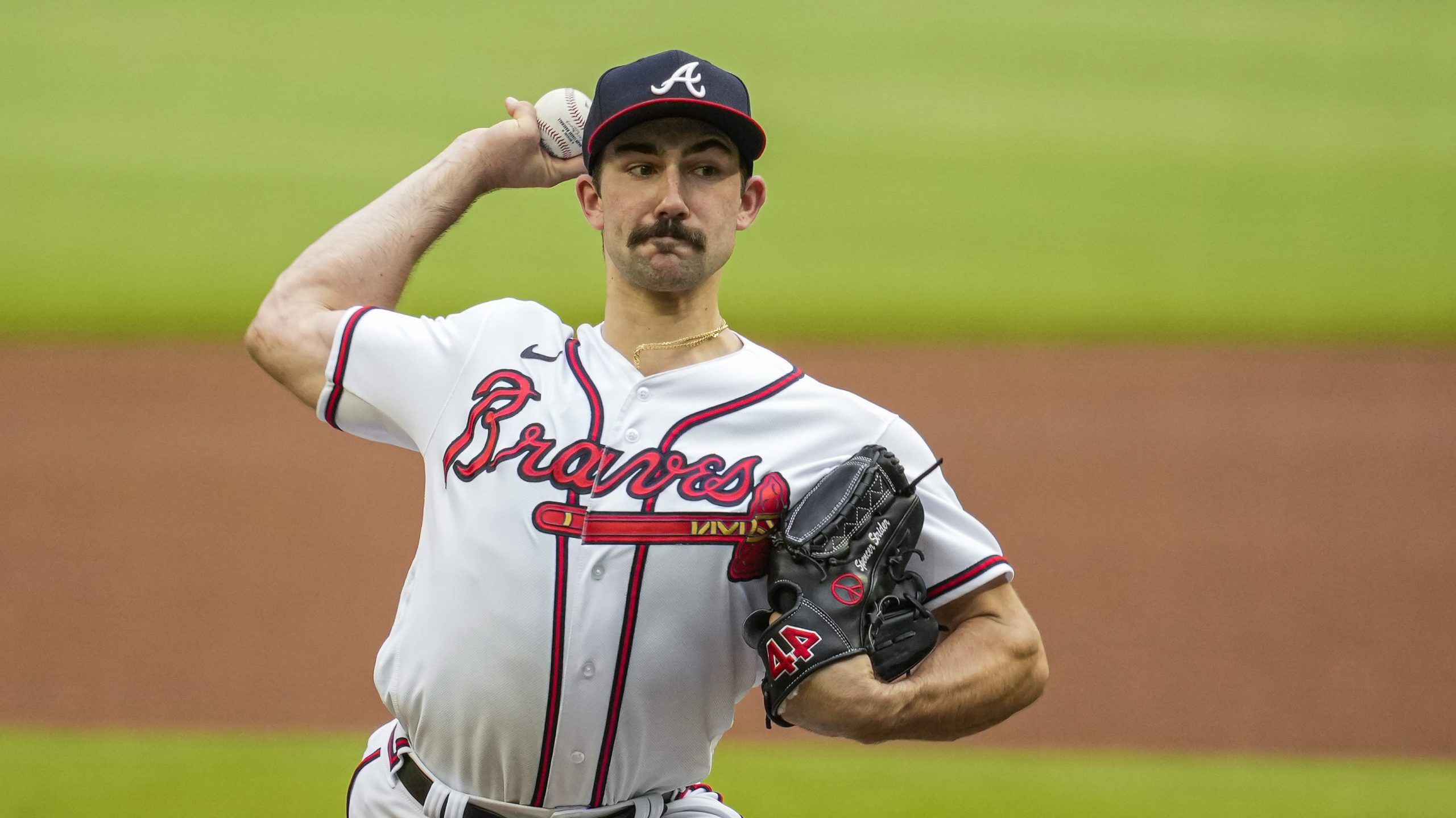 2560x1440 Braves pitcher unimpressed by Mets offense, blames loss on luck & weird hits