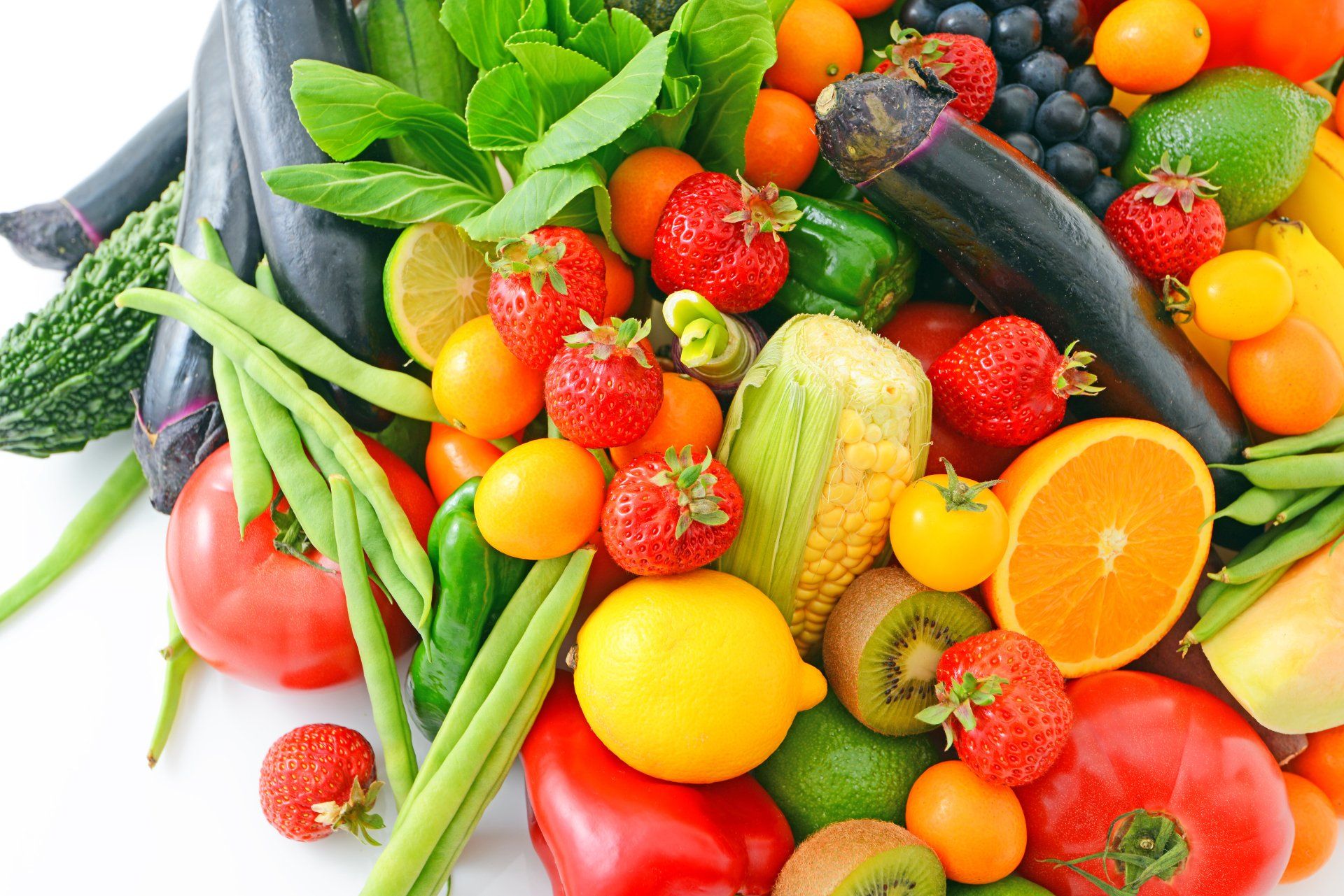 1920x1281 Vibrant 4K Ultra HD Fruits & Vegetables Feast