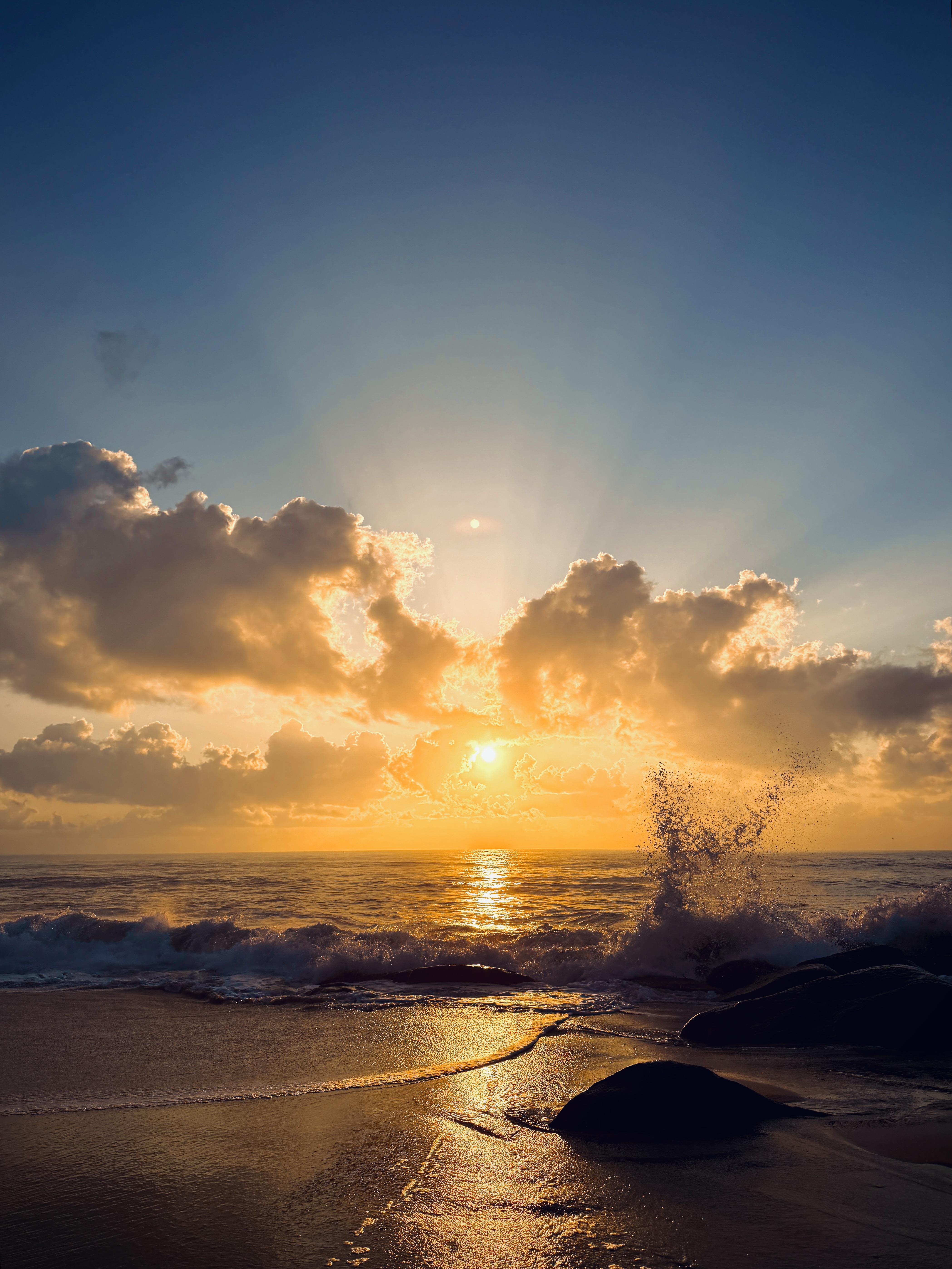 4193x5591 Sunrise Today beach. (BEAUTIFUL MORNING)